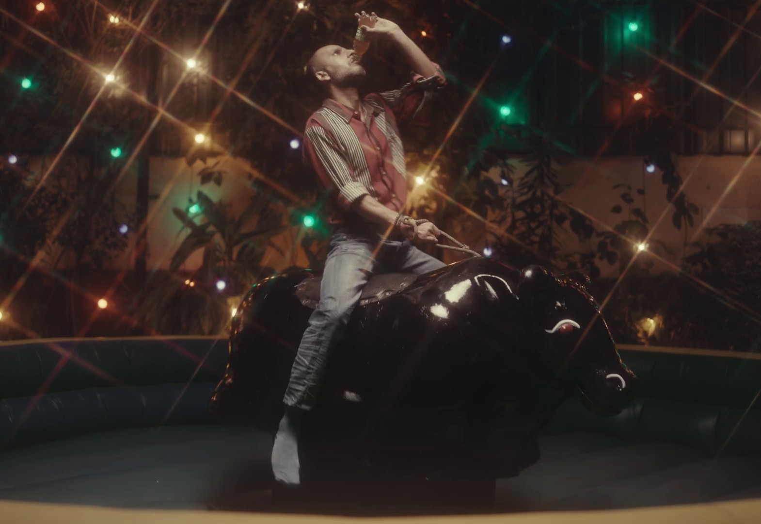 Lahori Zeera (2024) —  shot,  lighting