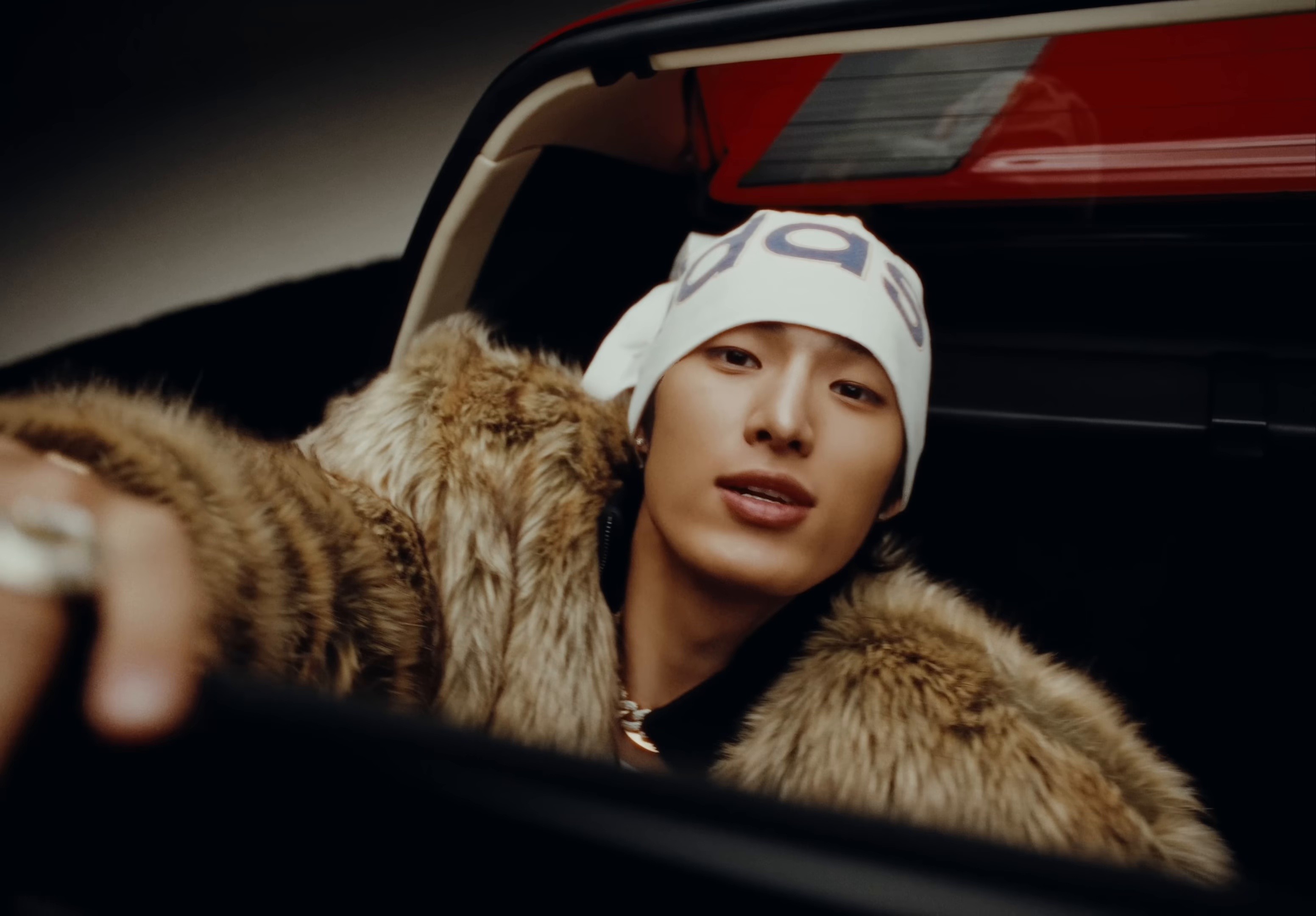 TROPHY (2025) —  shot,  lighting