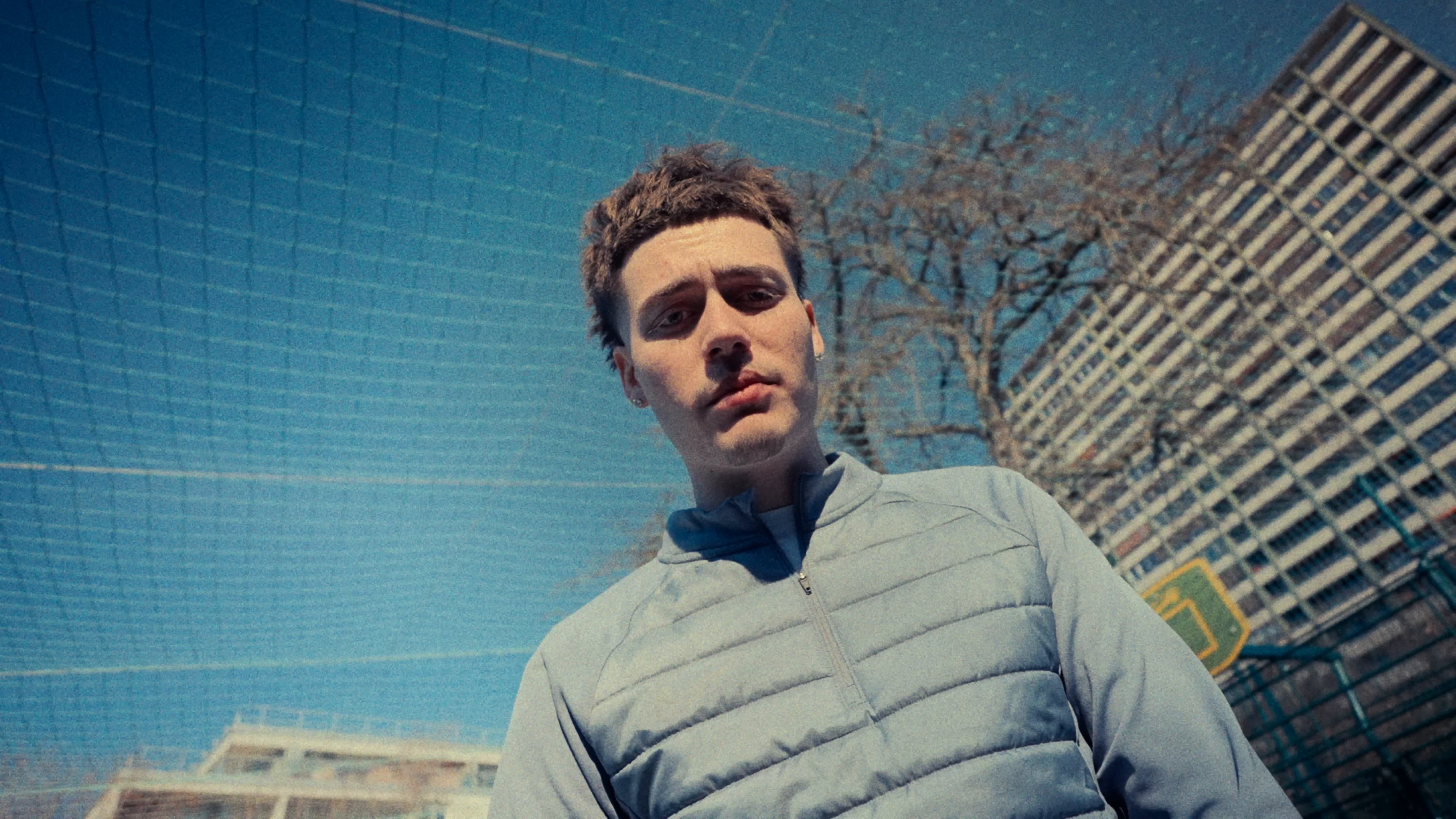 ROND (2025) —  shot,  lighting