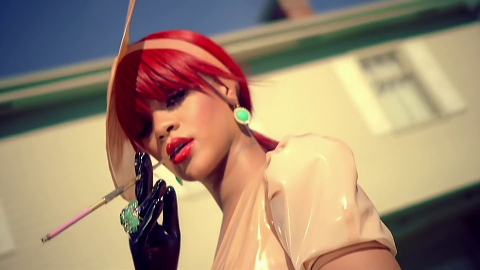 S&M (2011) —  shot,  lighting