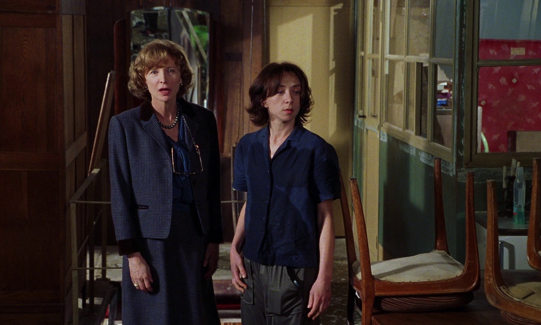 Tomorrow We Move (2004) —  shot,  lighting