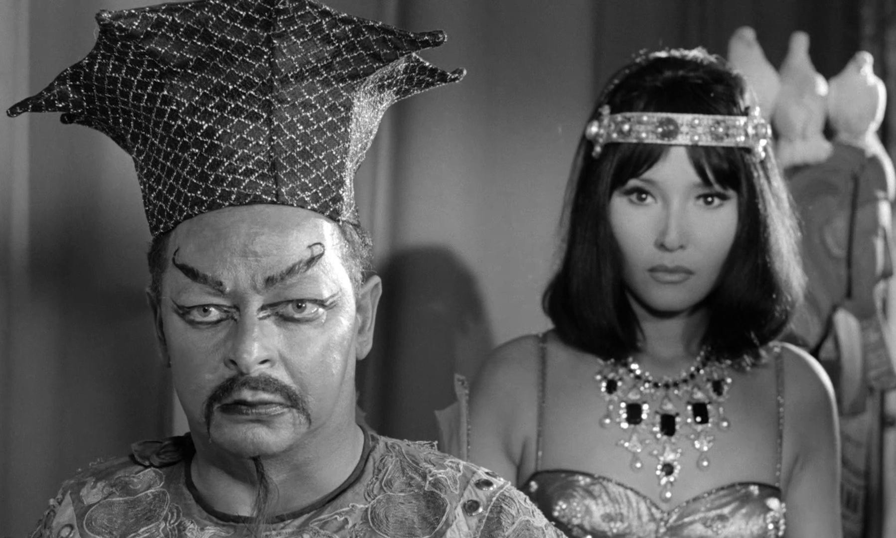 Les gorilles (1964) —  shot,  lighting