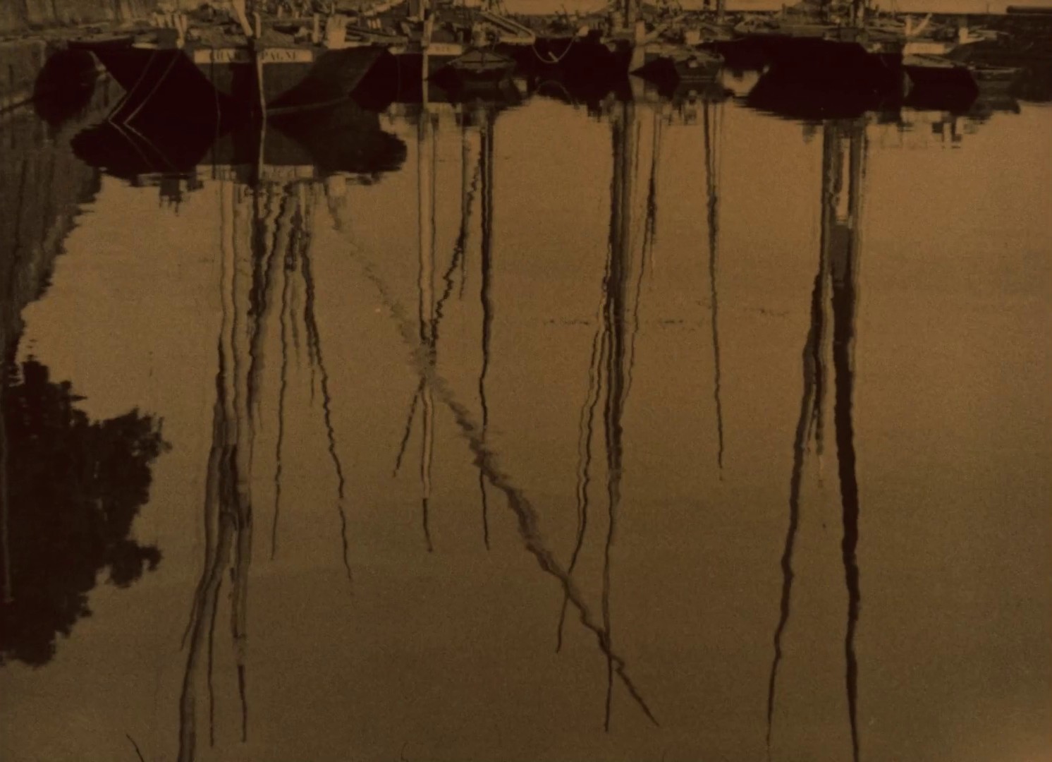 The Vocation of André Carel (1925) —  shot,  lighting