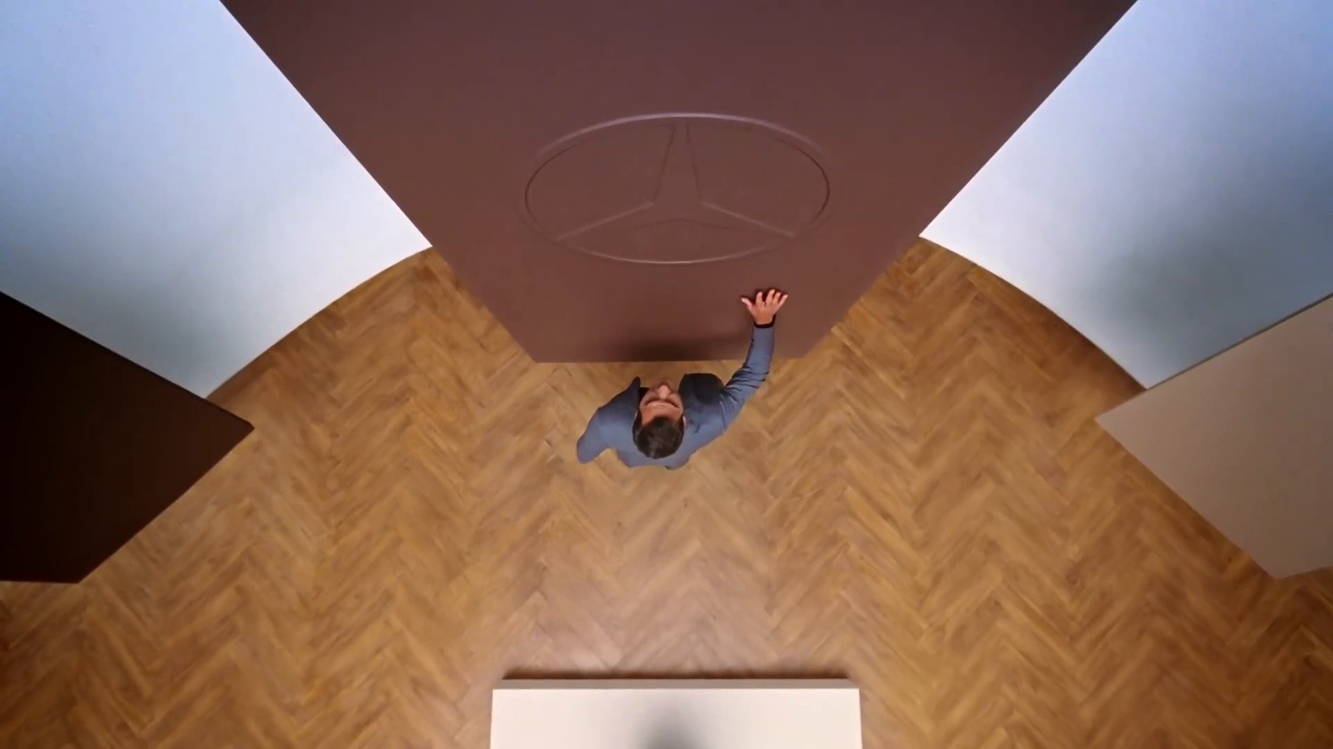 Mercedes Benz The Art of Craftsmanship with Roger Federer MANUFAKTUR (1080p) (2025) —  shot,  lighting