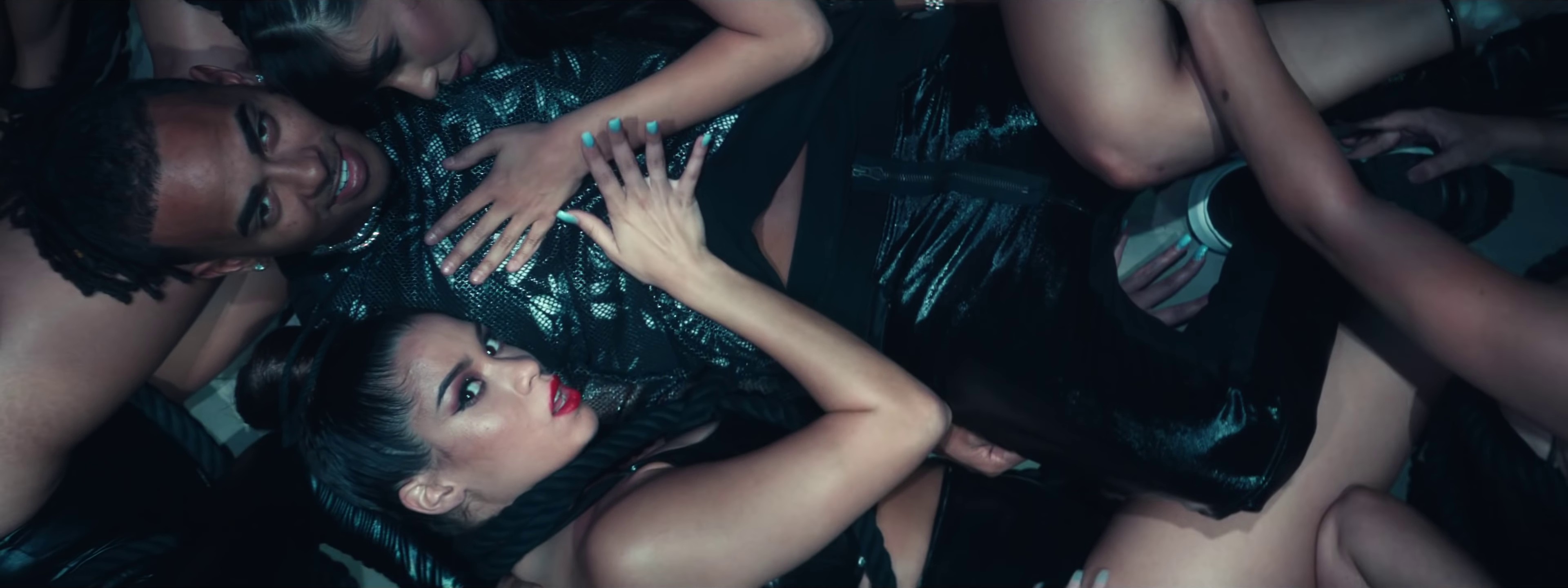 Taki Taki (2018) —  shot,  lighting