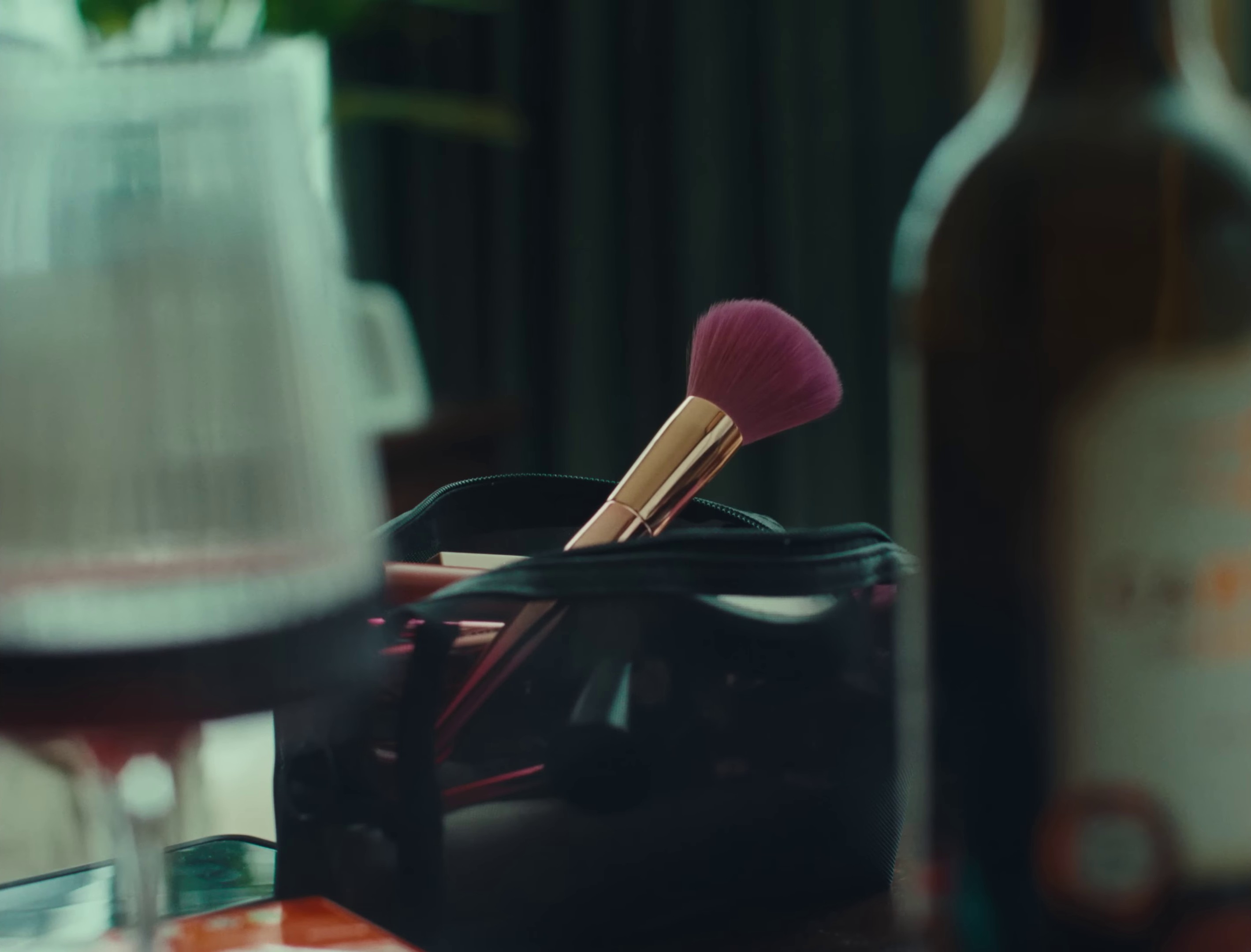 Joga Bonito (2024) —  shot,  lighting