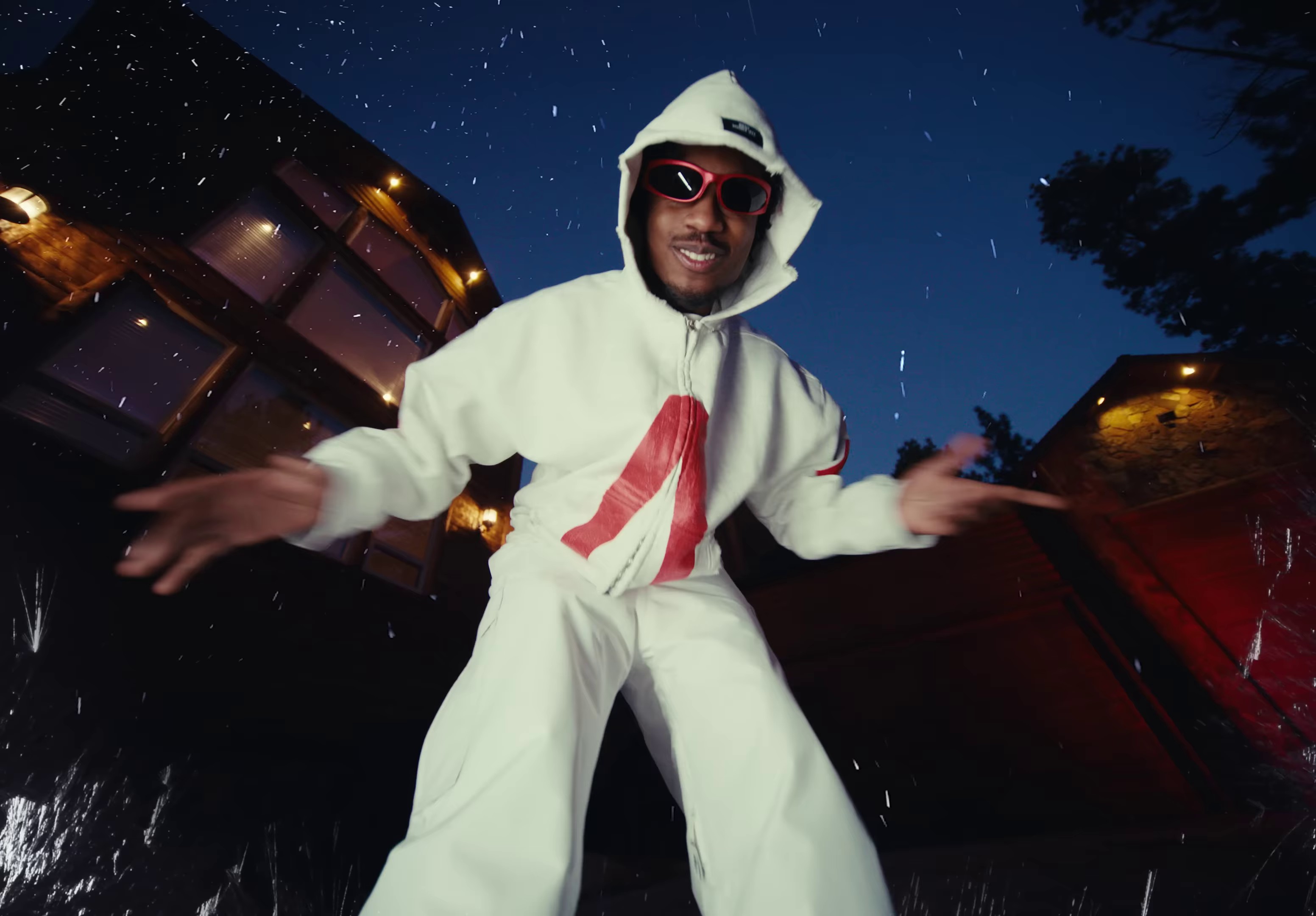 Last Christmas (2023) —  shot,  lighting