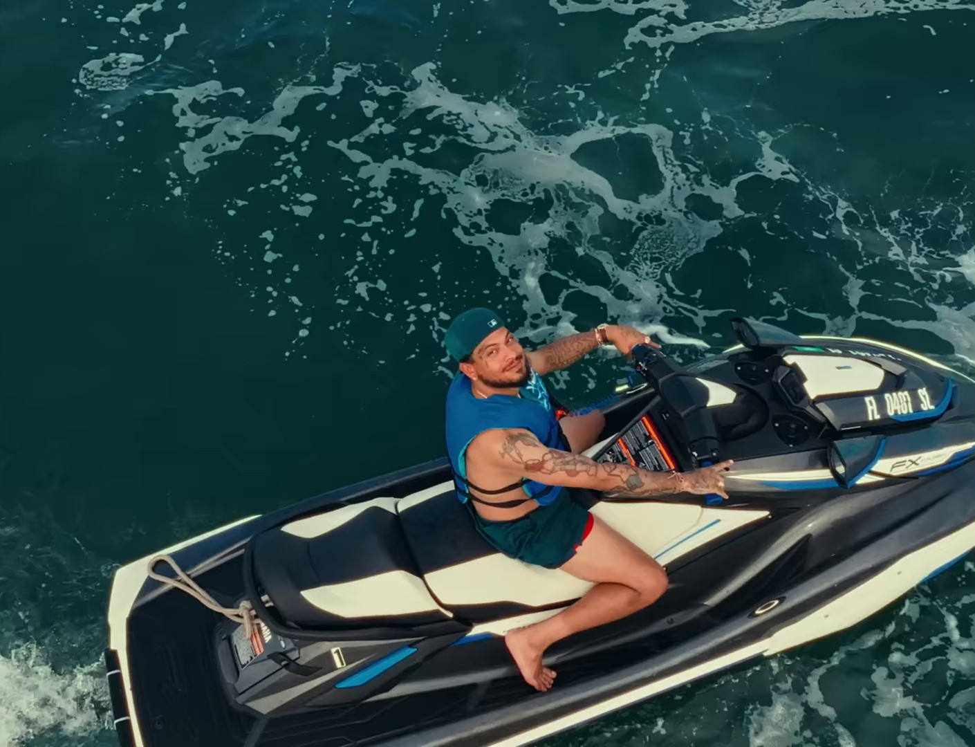 The Good Kind (2023) —  shot,  lighting