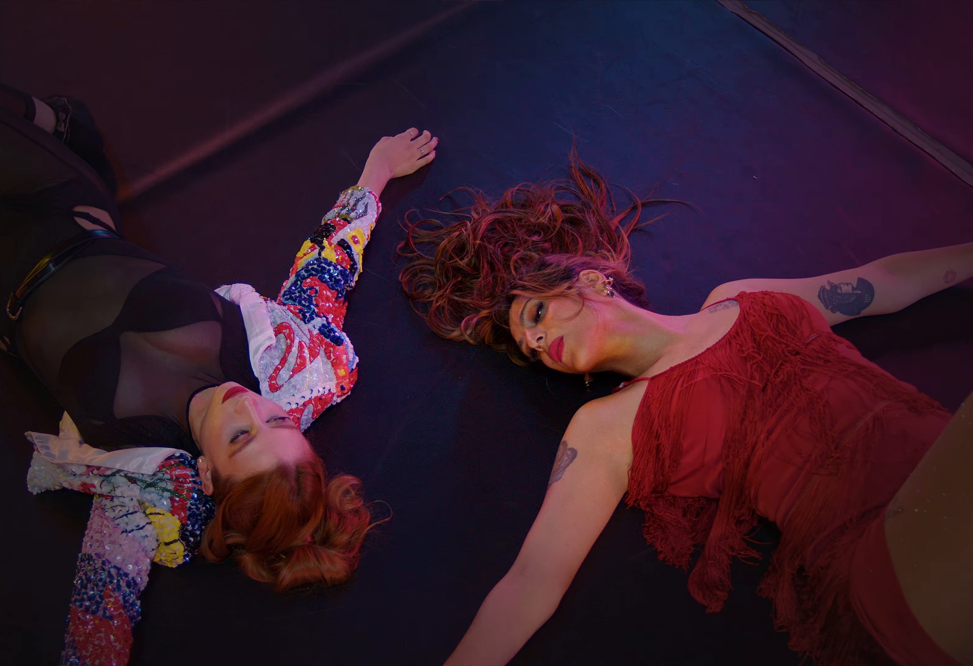 Mi Favorita Canción (2024) —  shot,  lighting