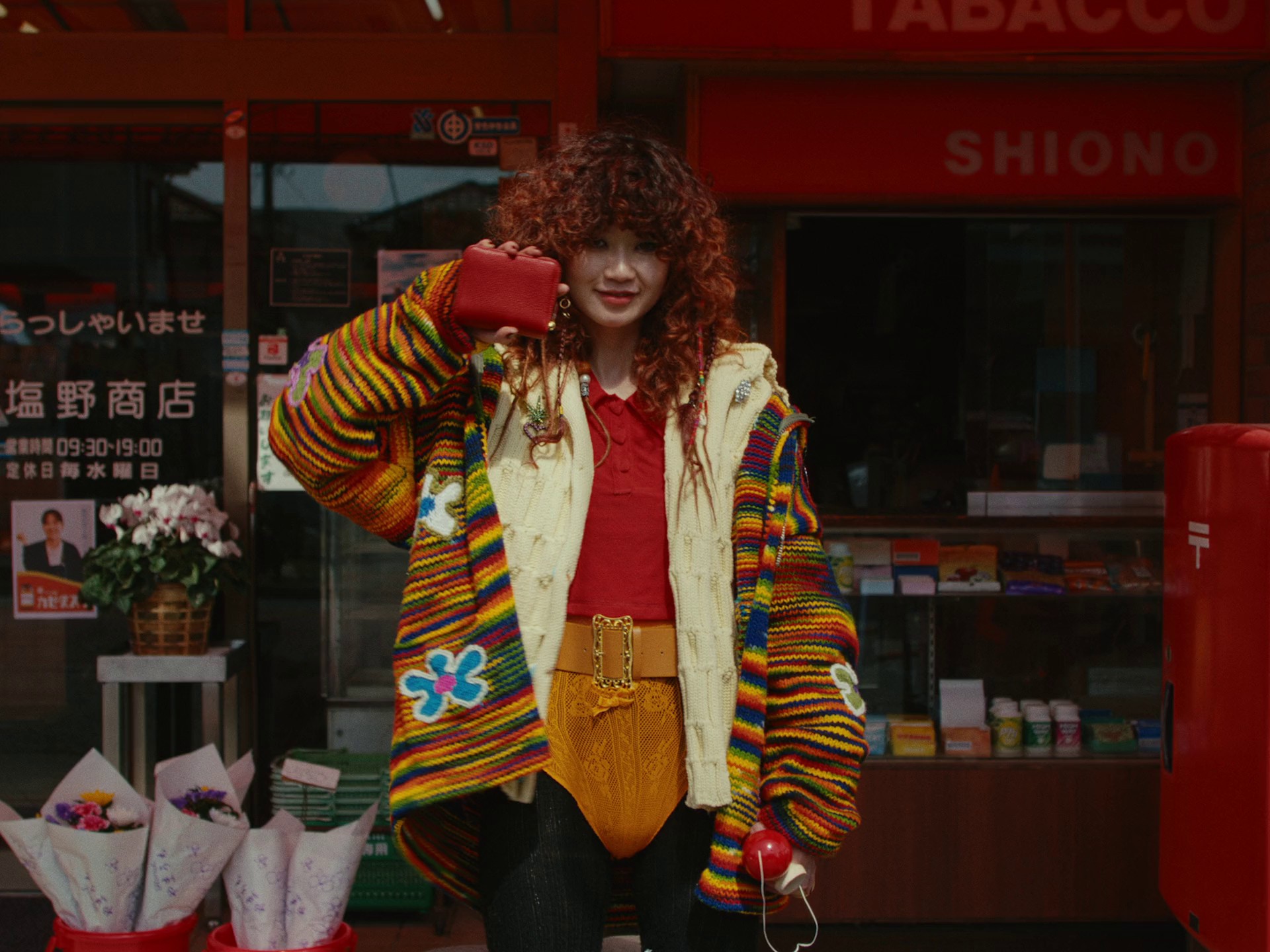 New Luck? New Wallet｜777 (2023) —  shot,  lighting