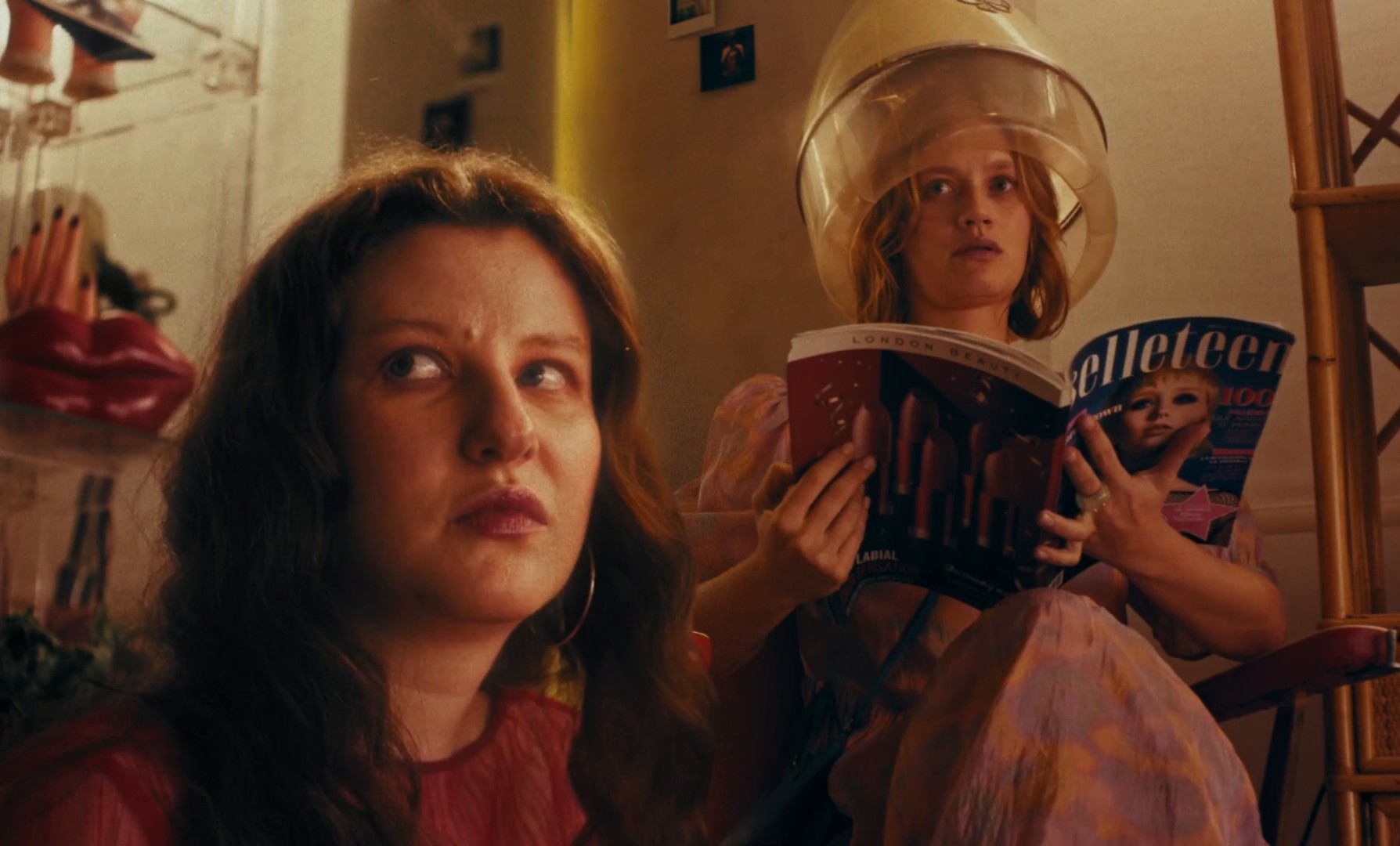 DEICHMANN + No es fácil decir (2024) —  shot,  lighting