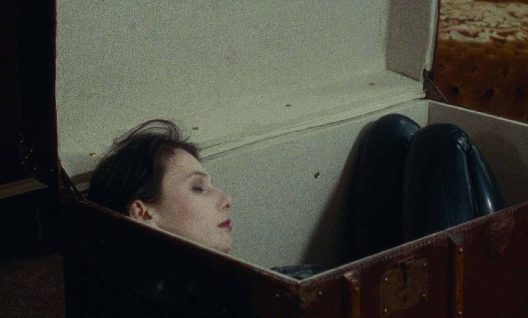 Irma Vep (1996) —  shot,  lighting