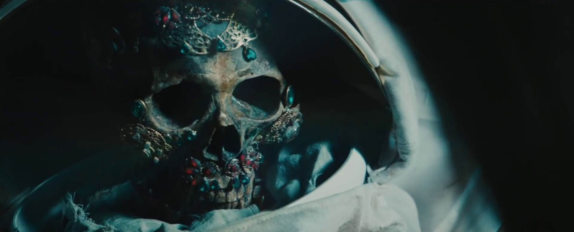 Blackstar (2015) —  shot,  lighting