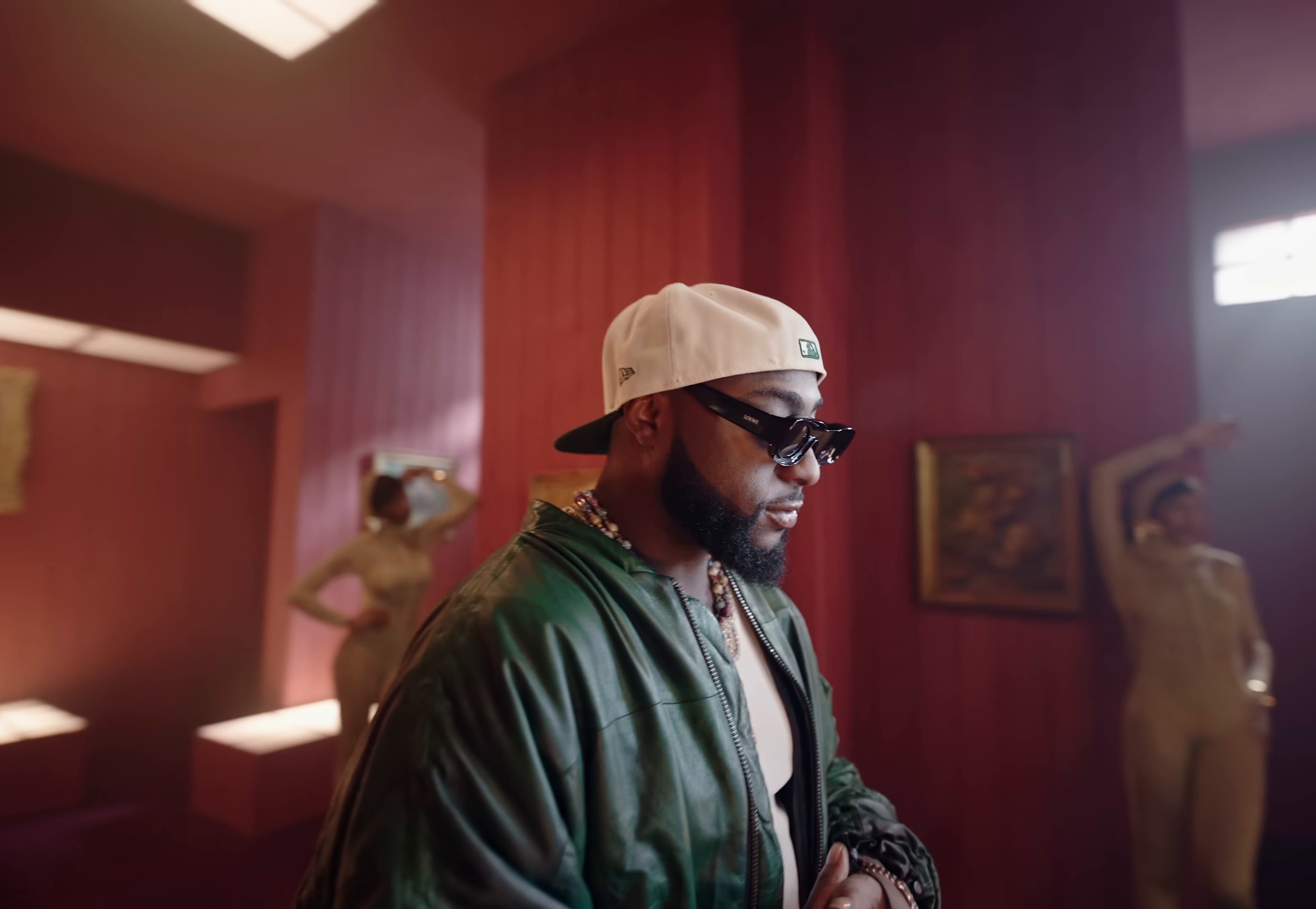 Funds (2024) —  shot,  lighting