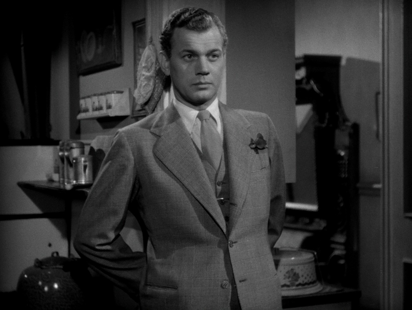 Shadow of a Doubt (1943) —  shot,  lighting