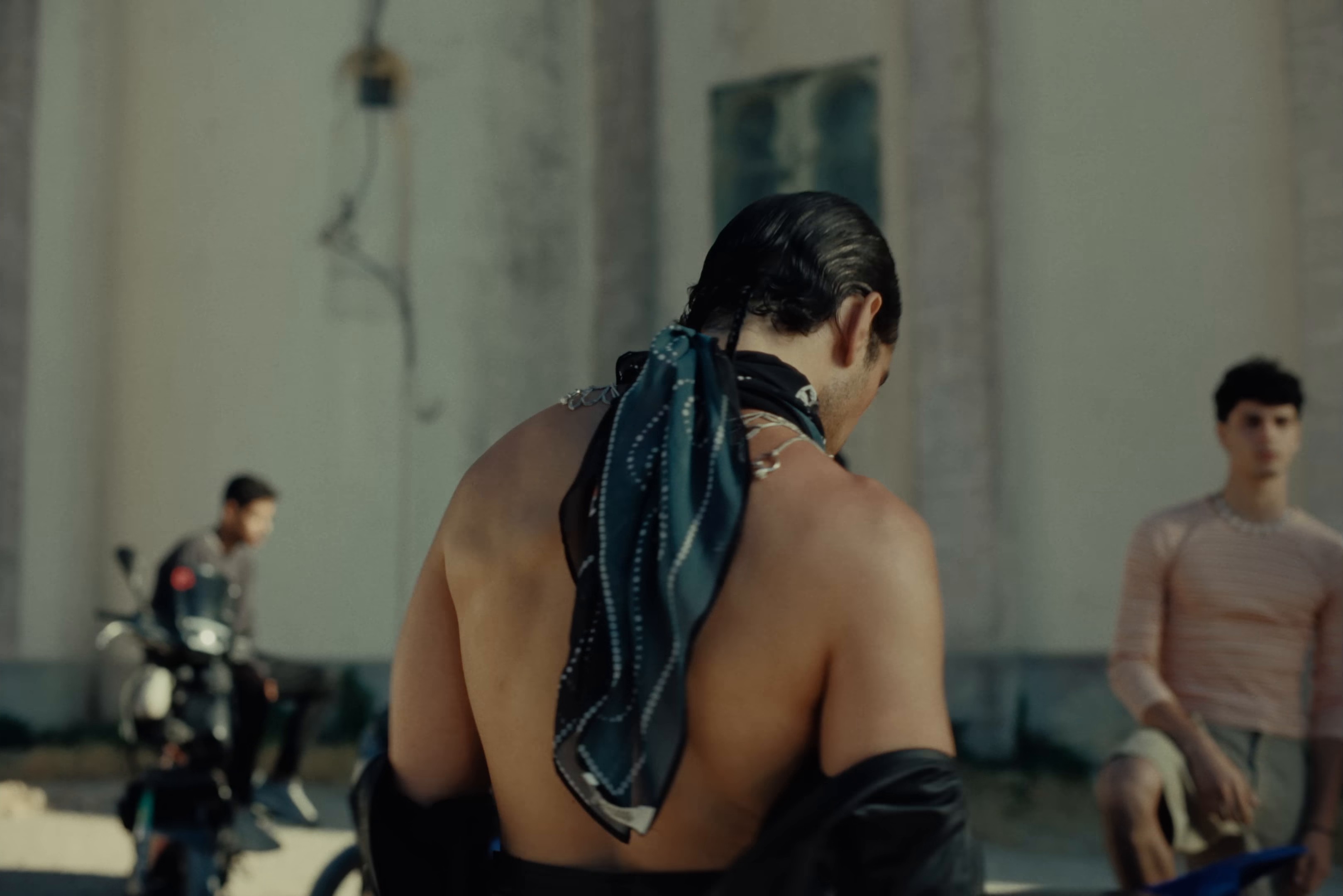 RA TA TA (2024) —  shot,  lighting