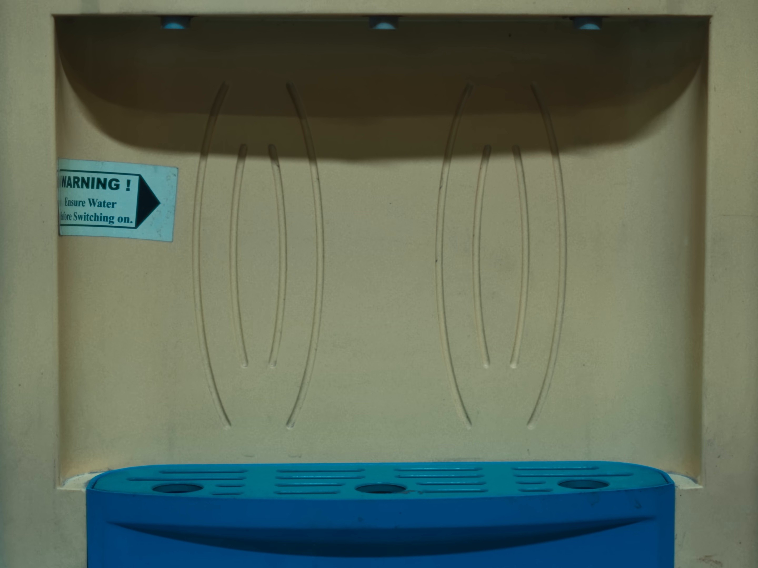 Ankurit Moong (2025) —  shot,  lighting