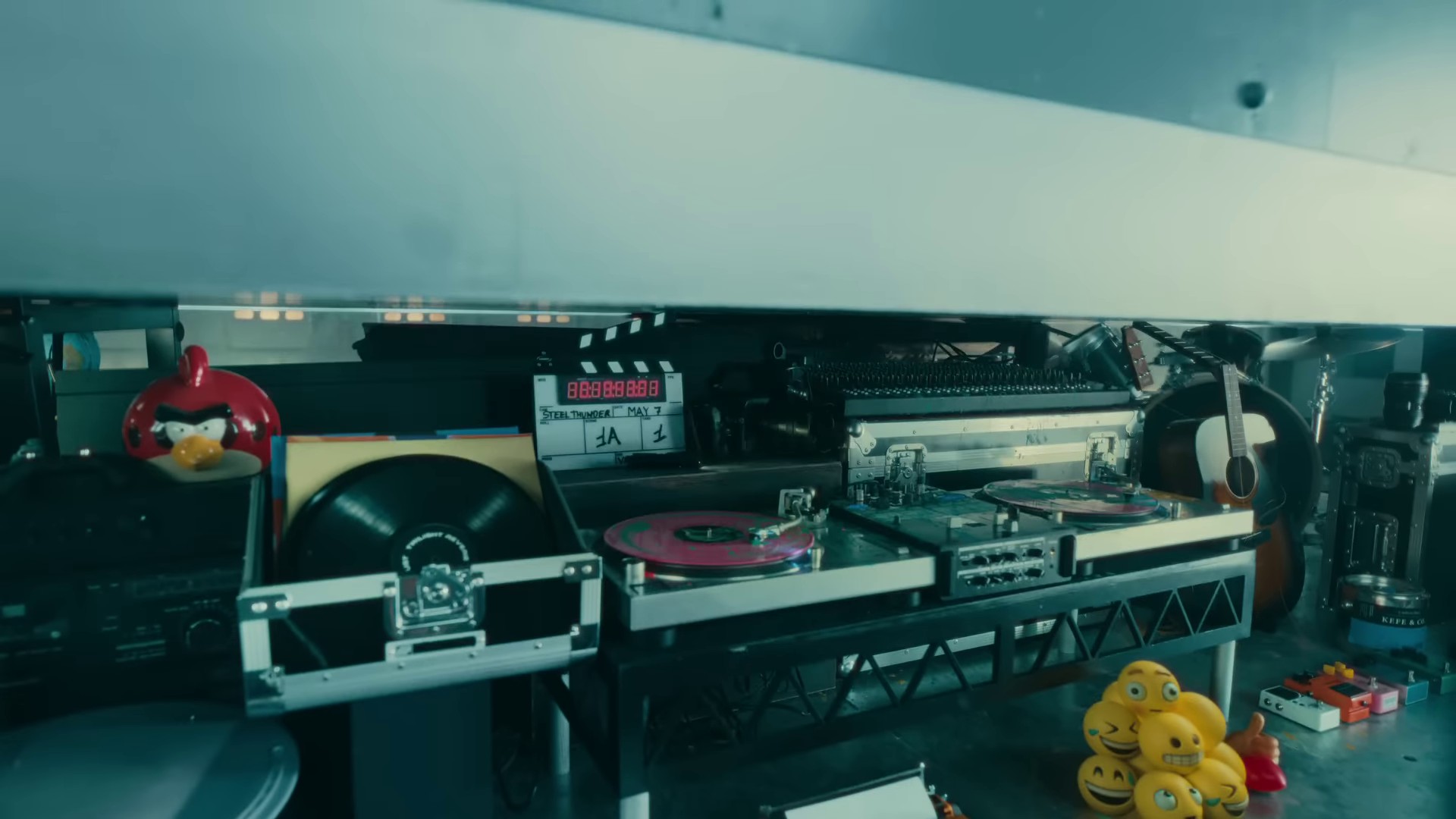 Crush! | iPad Pro | Apple (2024) —  shot,  lighting