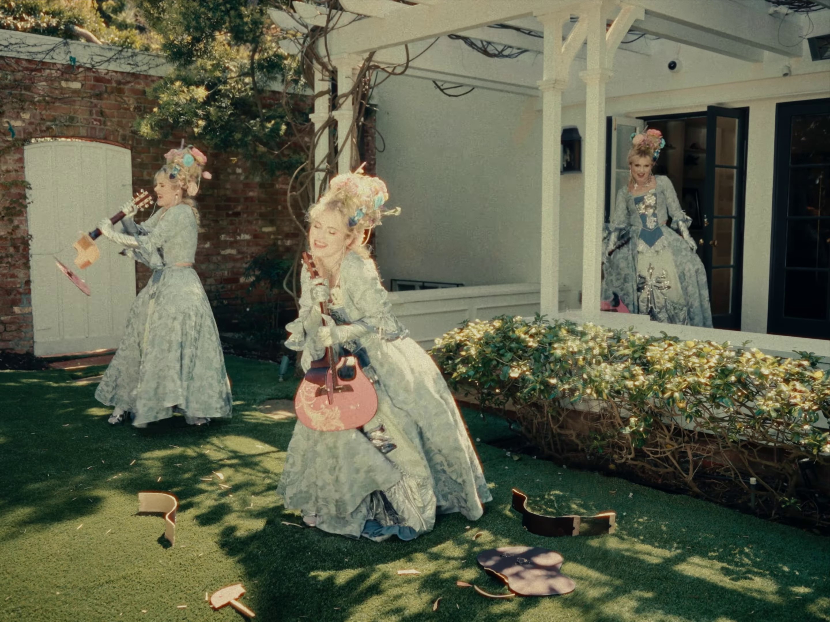 DO YOU LIKE ME? (2024) —  shot,  lighting