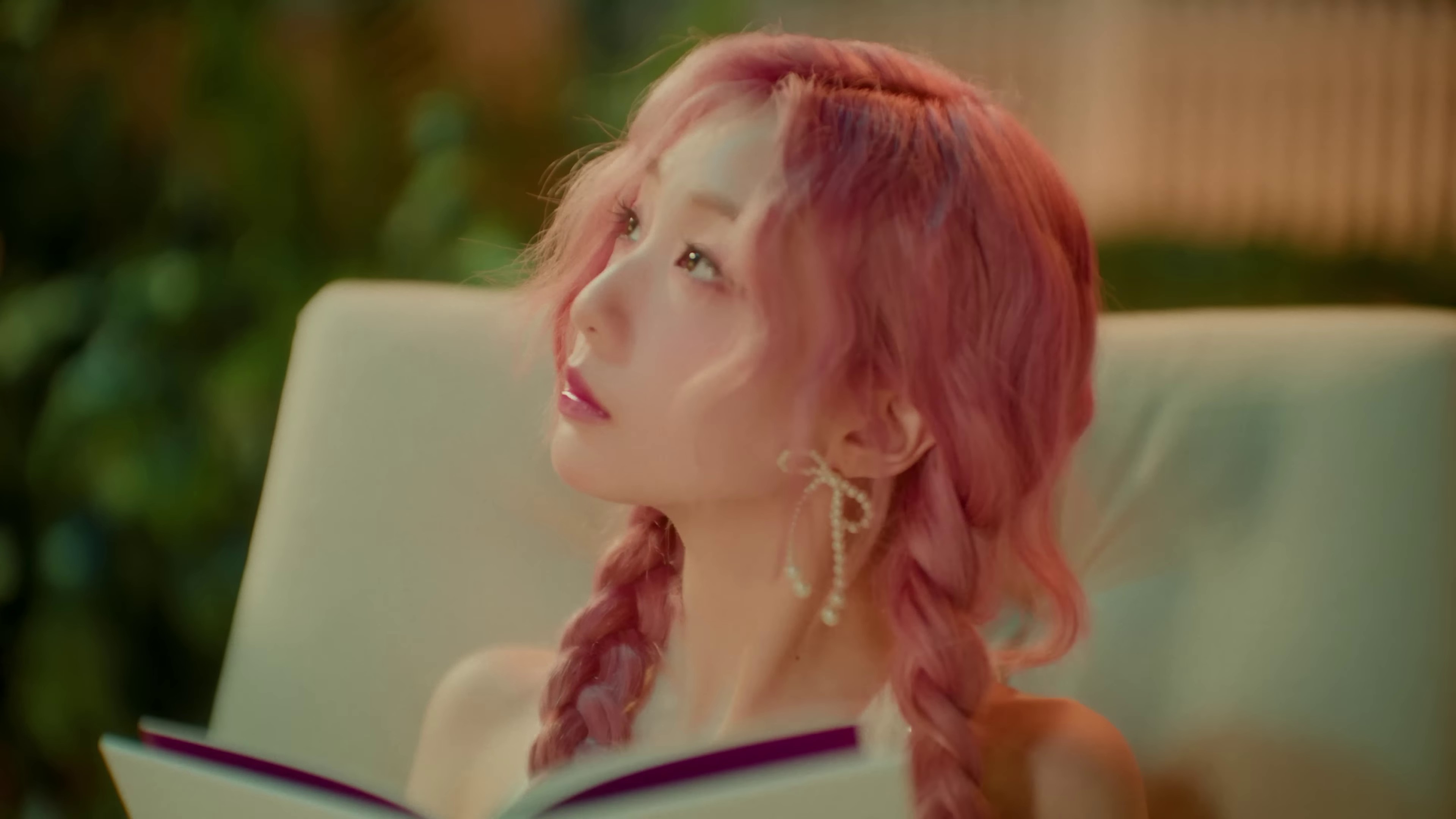 Girls' Night (2024) —  shot,  lighting