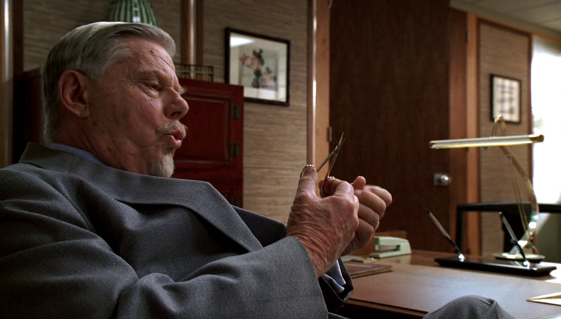 New Amsterdam (2007) —  shot,  lighting