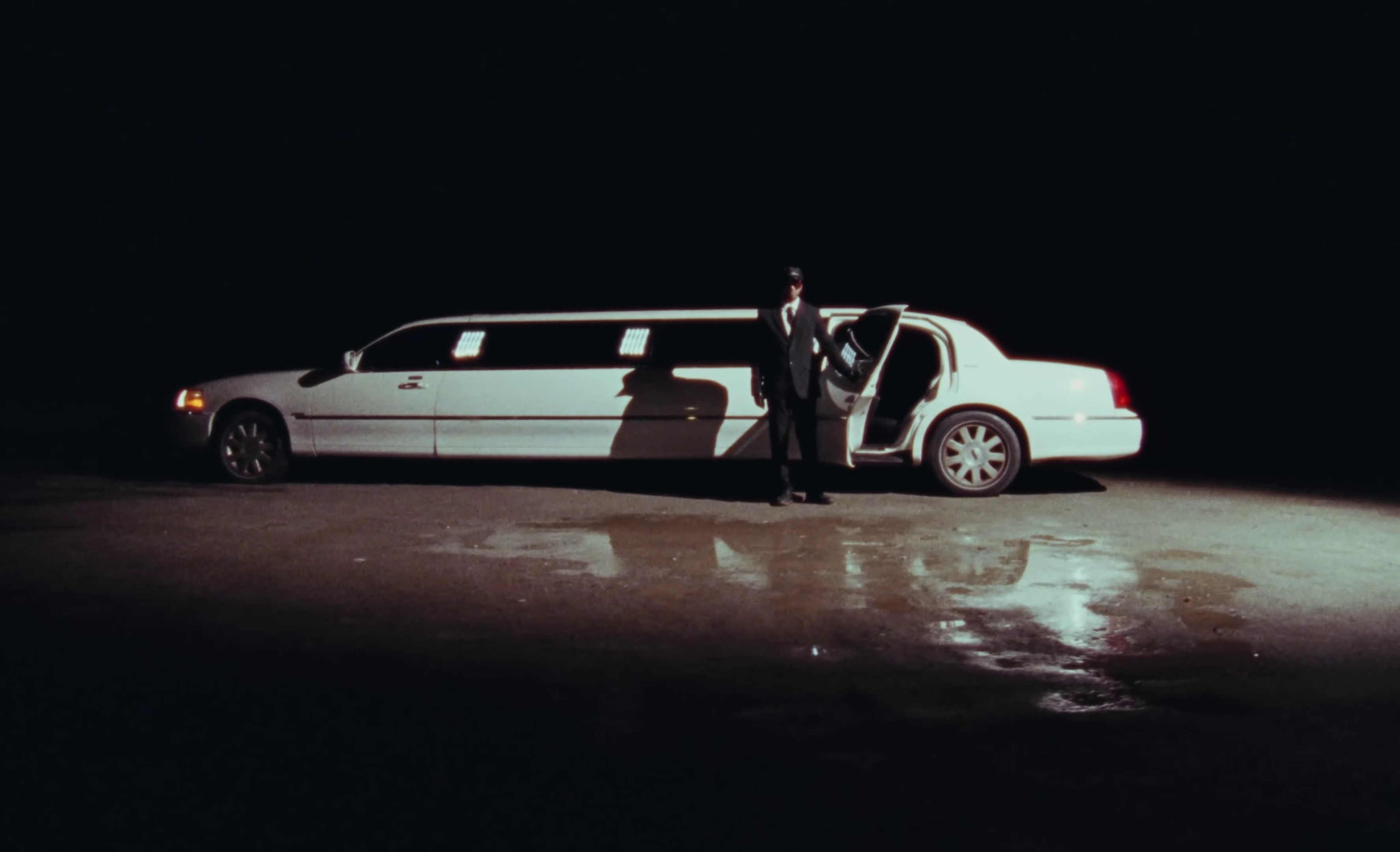 Déjà Vu (2022) —  shot,  lighting