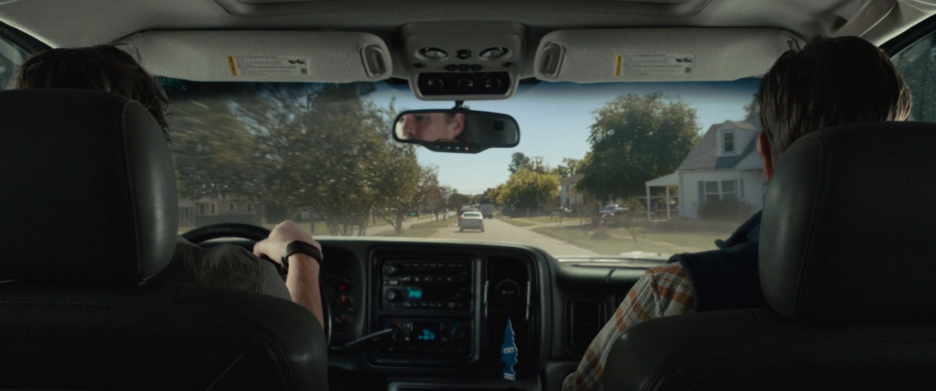 Raymond & Ray (2022) —  shot,  lighting