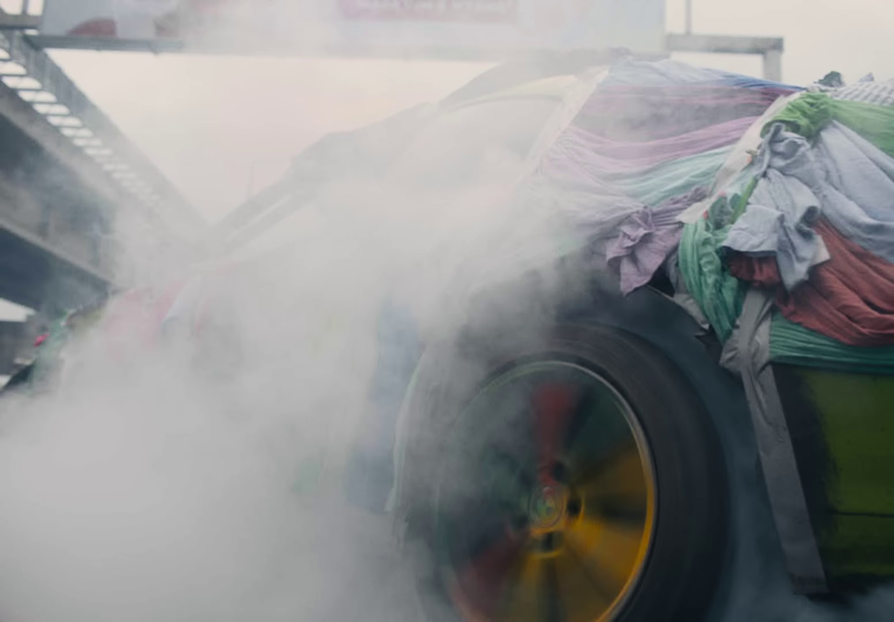 Giza  (2023) —  shot,  lighting