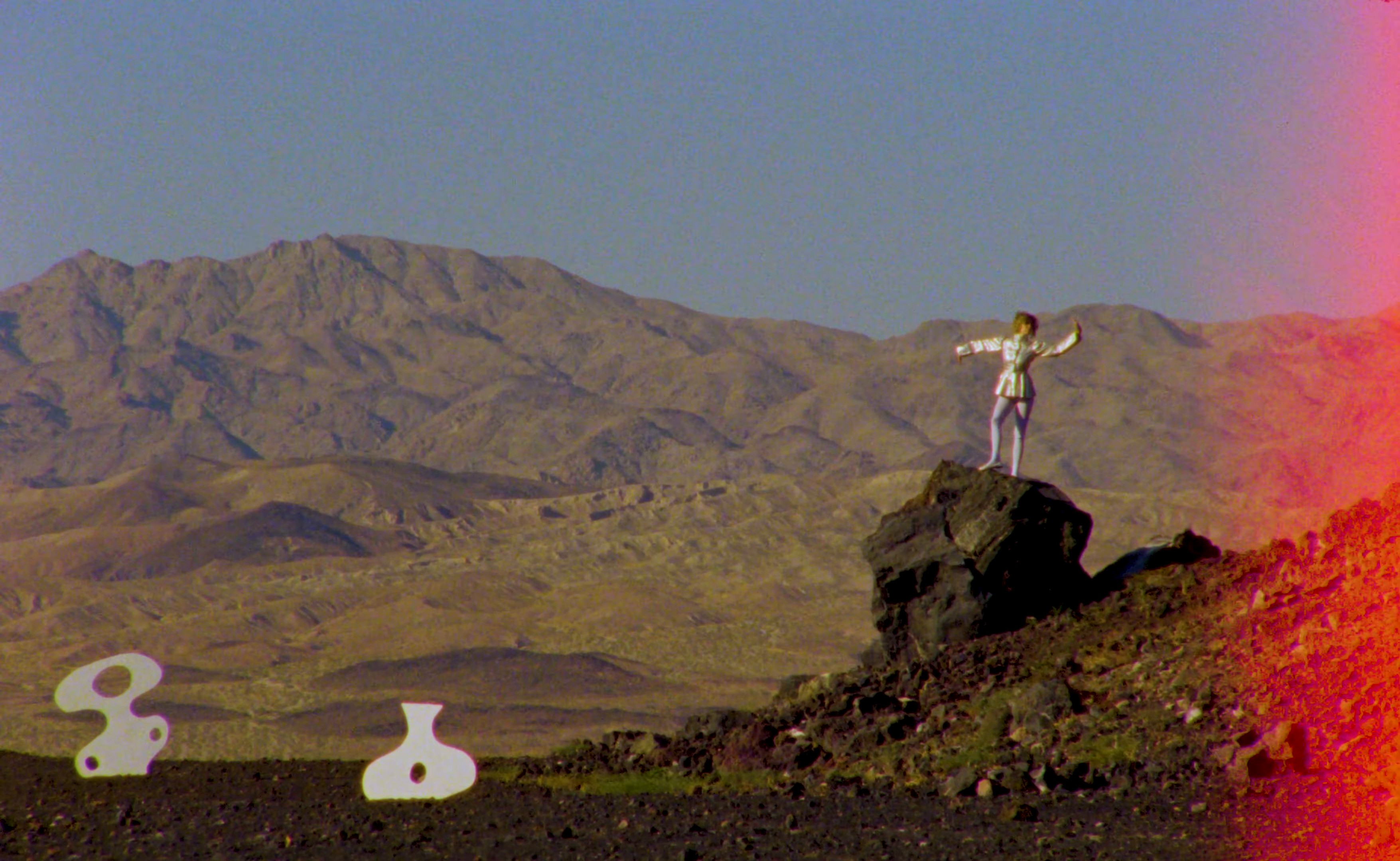 ❍ Triangular Girl (2024) —  shot,  lighting