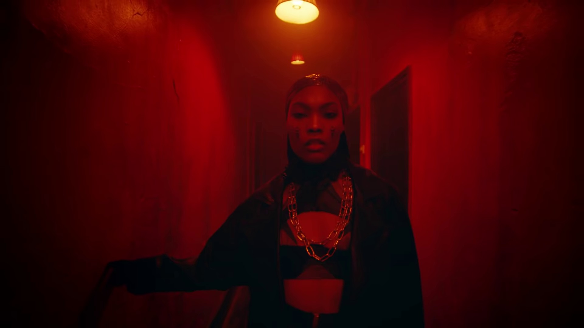 JUMPING SHIP (2020) —  shot,  lighting