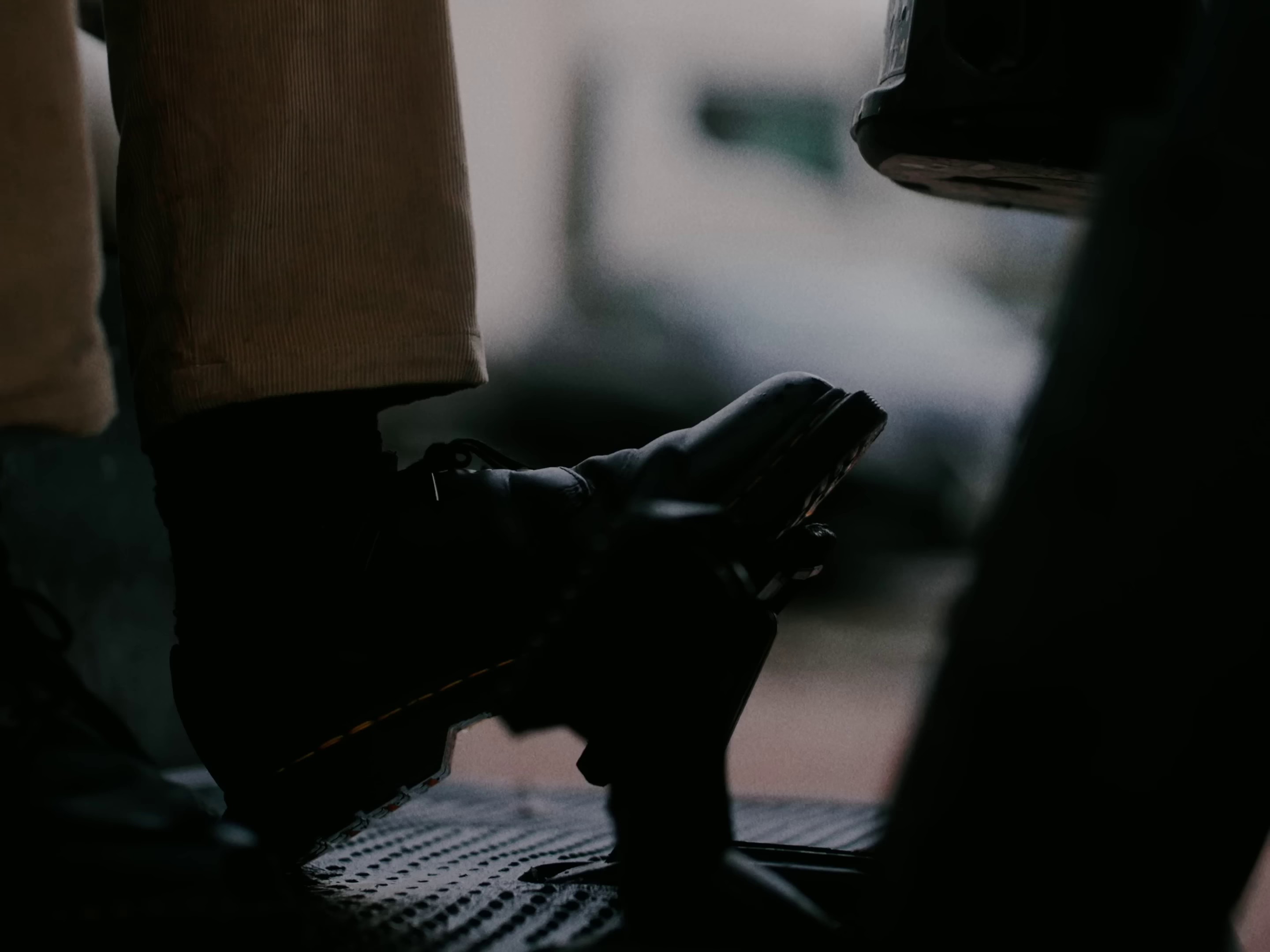 Mulholland's Dinner and Wine (2024) —  shot,  lighting