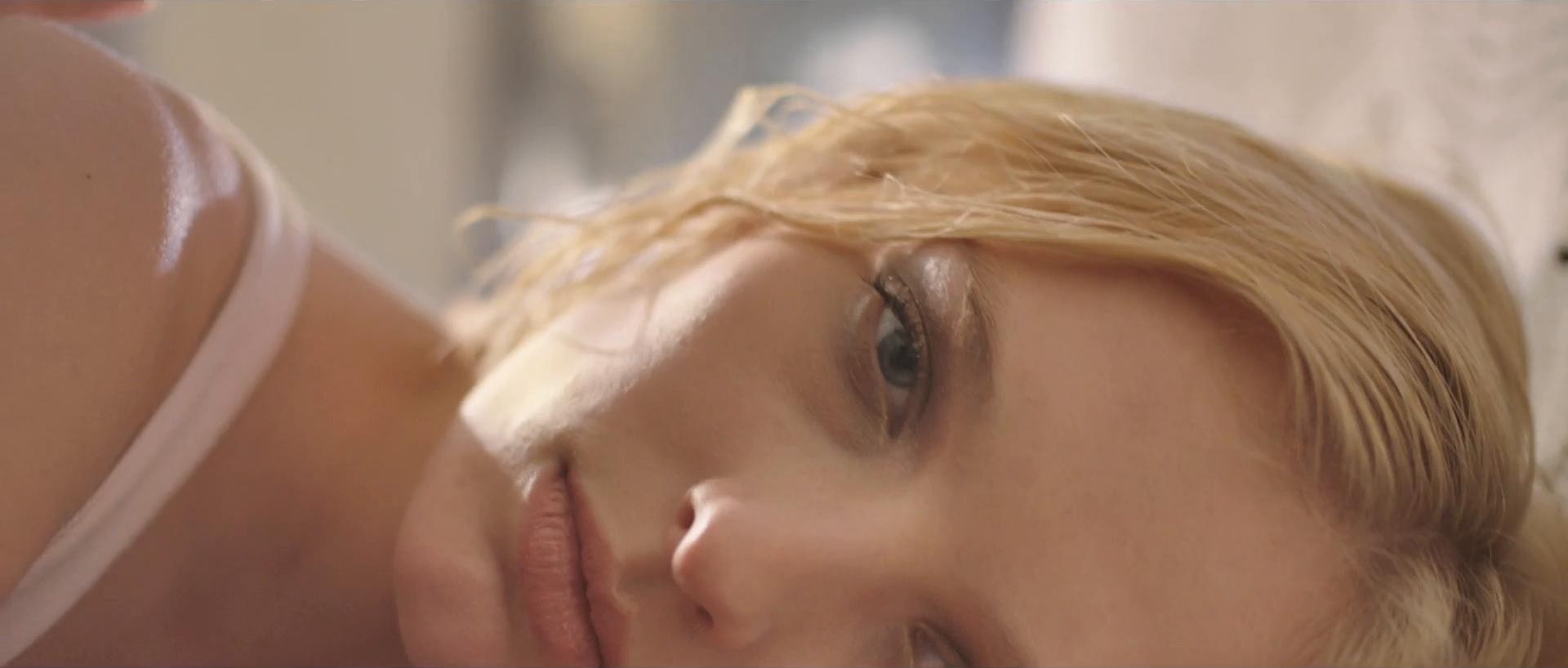 TRESemmé (2016) —  shot,  lighting