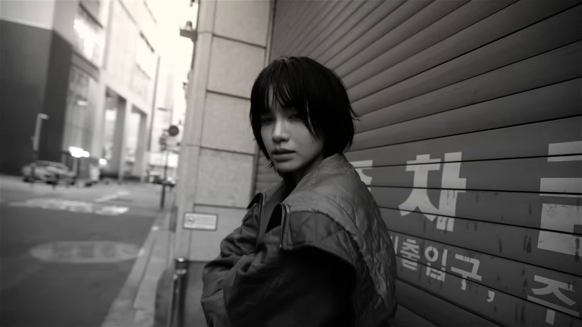 VISA (2026) —  shot,  lighting