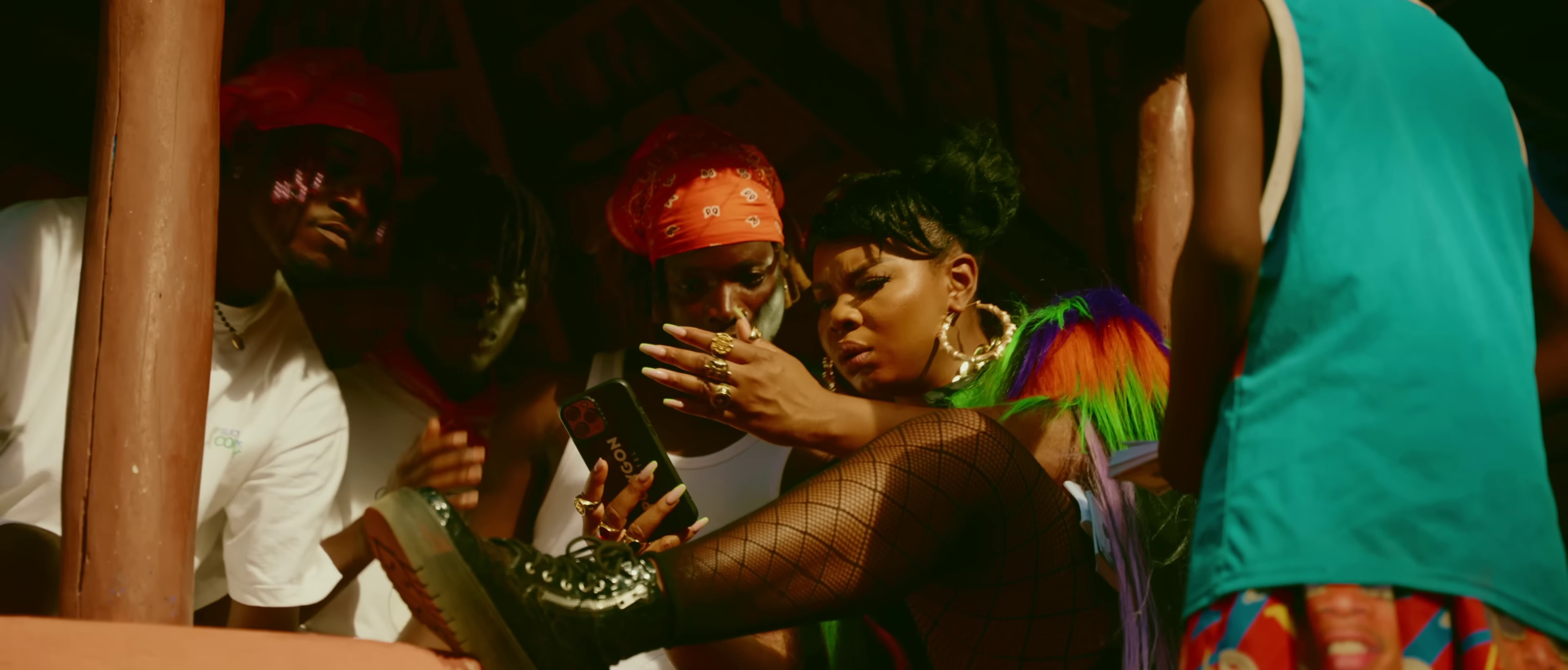 Baddie  (2022) —  shot,  lighting