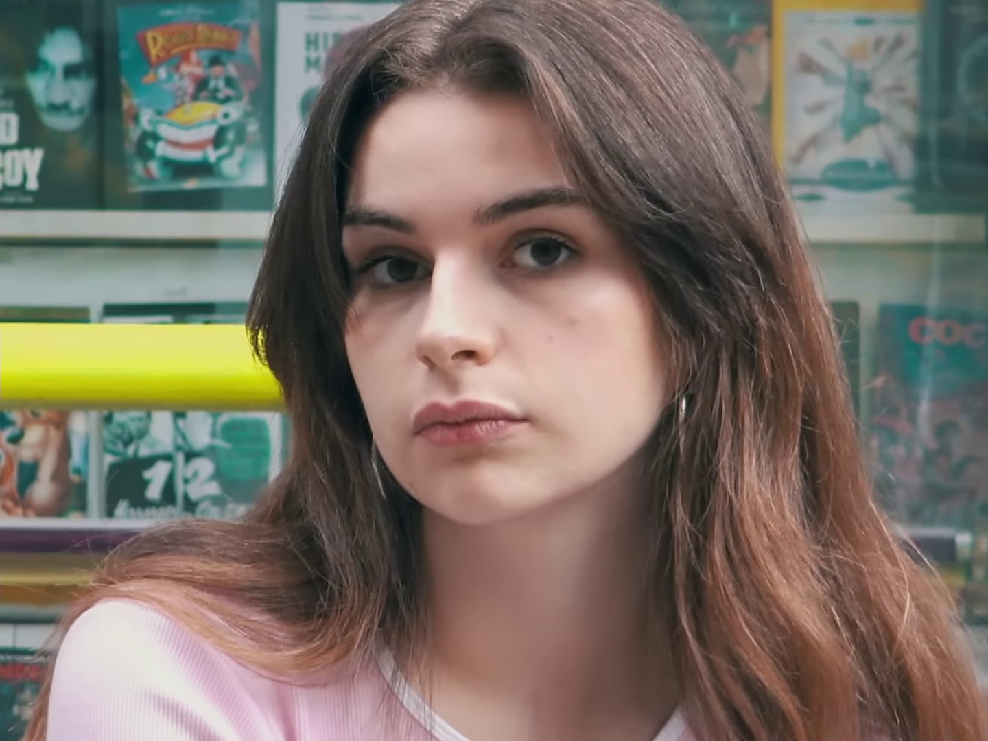 C'est drôle (2023) —  shot,  lighting