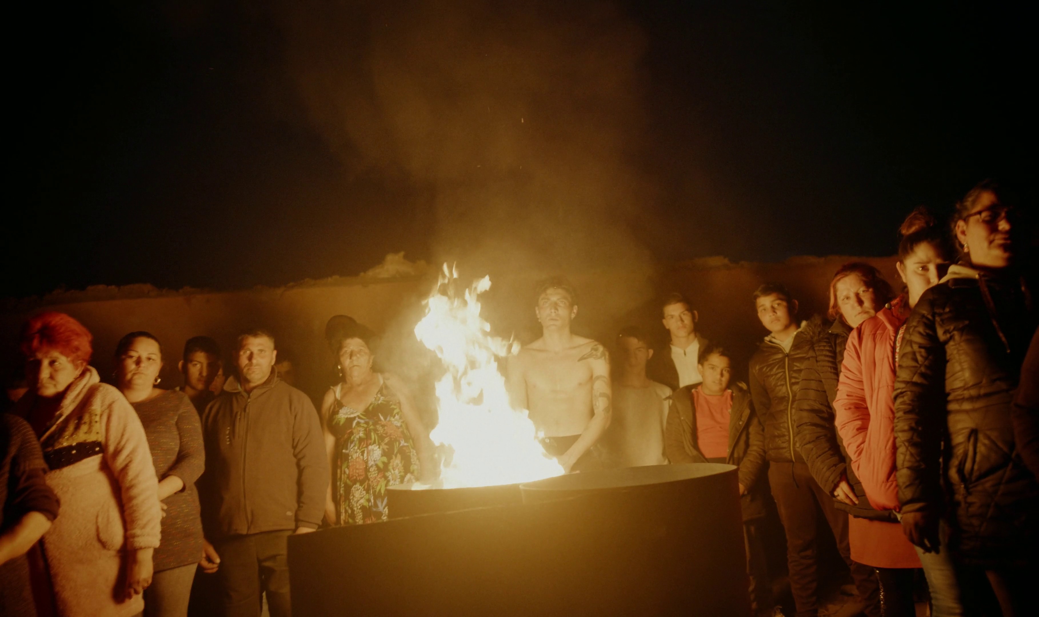 Öltöztessél fehérbe (2022) —  shot,  lighting