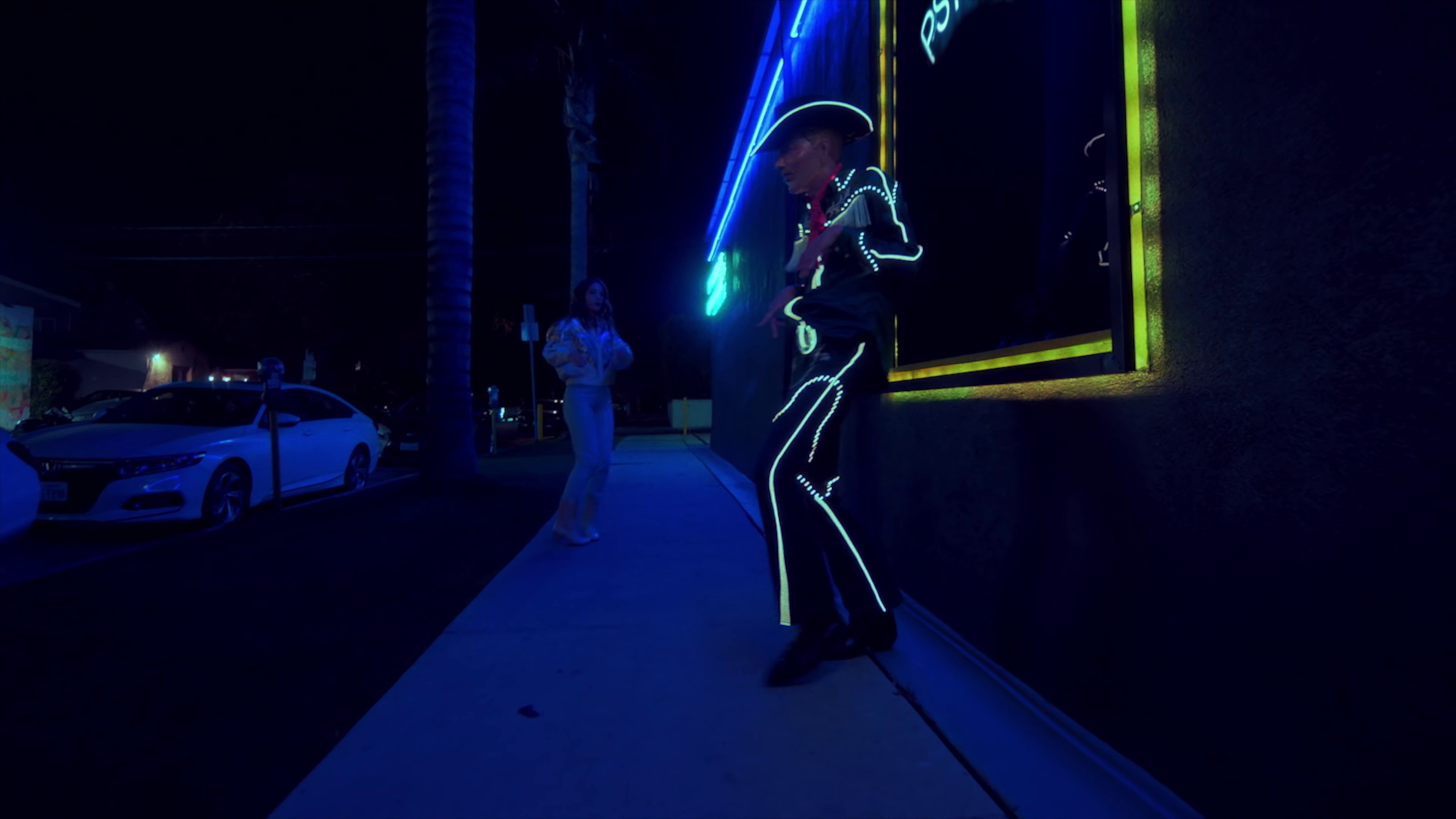 Tout savoir  (2022) —  shot,  lighting