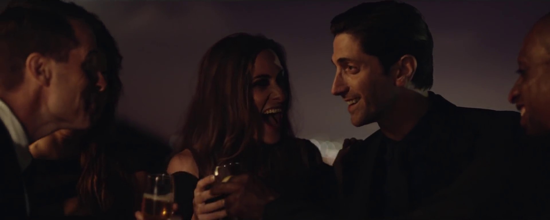 Magnets (2015) —  shot,  lighting