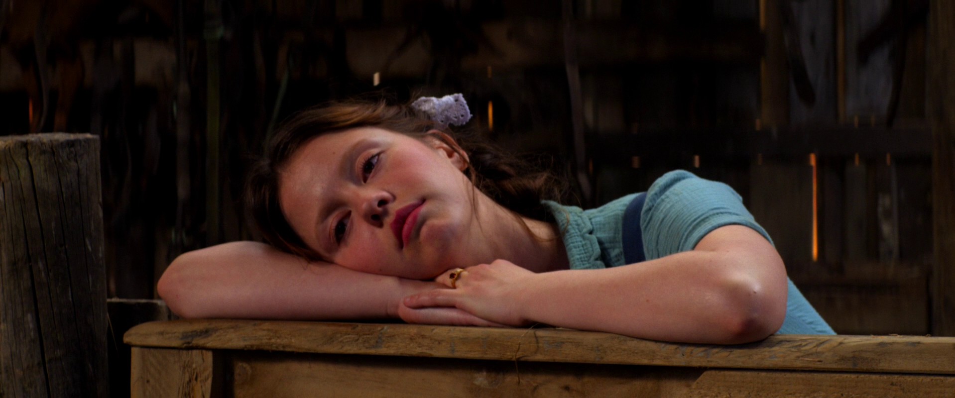 Pearl (2022) —  shot,  lighting