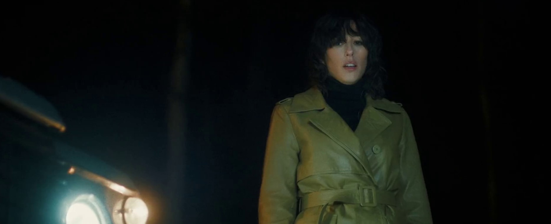 45 Fahrenheit Girl  (2021) —  shot,  lighting