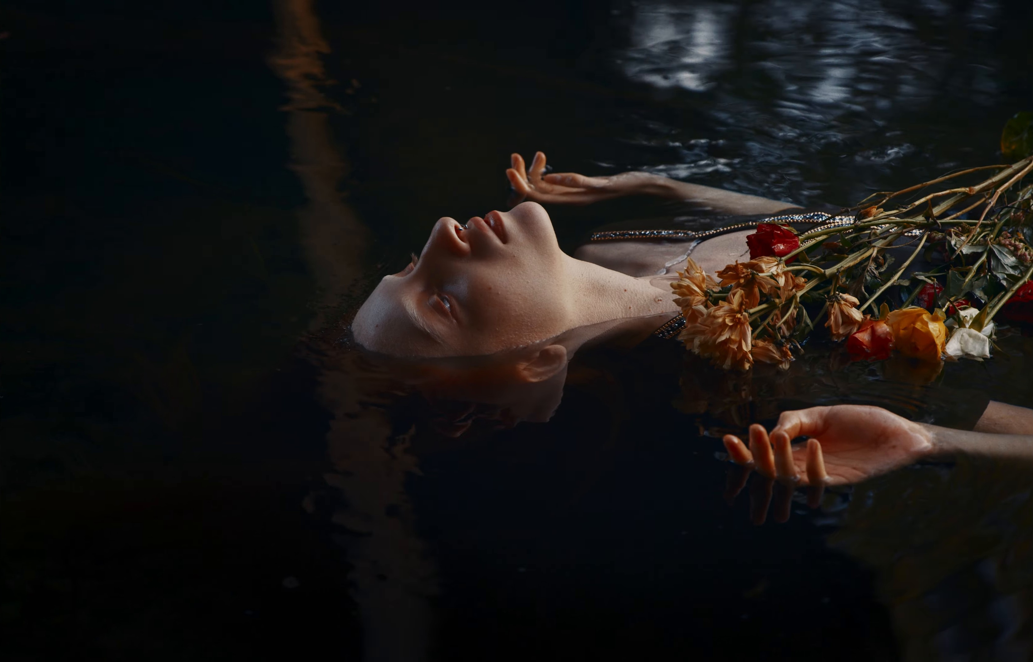 Arroyo Dorado (2024) —  shot,  lighting