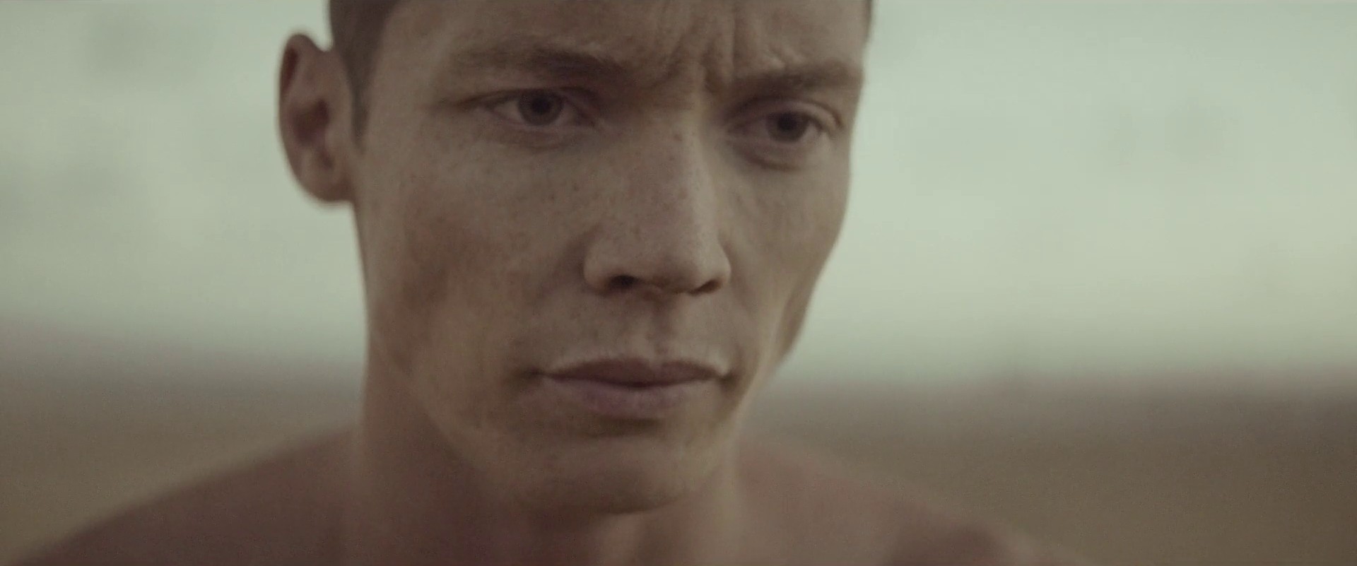 Crushing hard  (2017) —  shot,  lighting