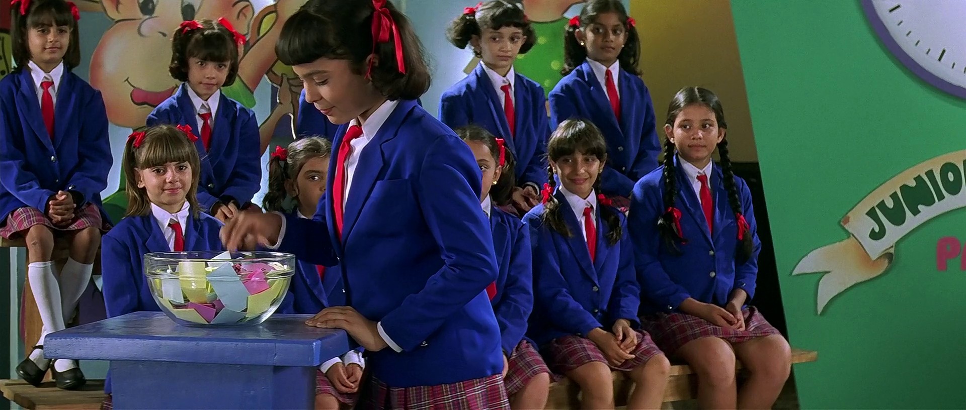 Kuch Kuch Hota Hai (1998) —  shot,  lighting