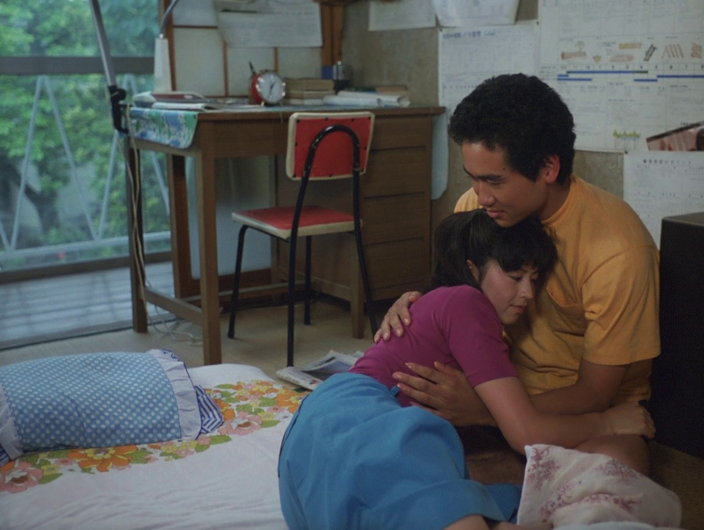 Distant Thunder (1981) —  shot,  lighting