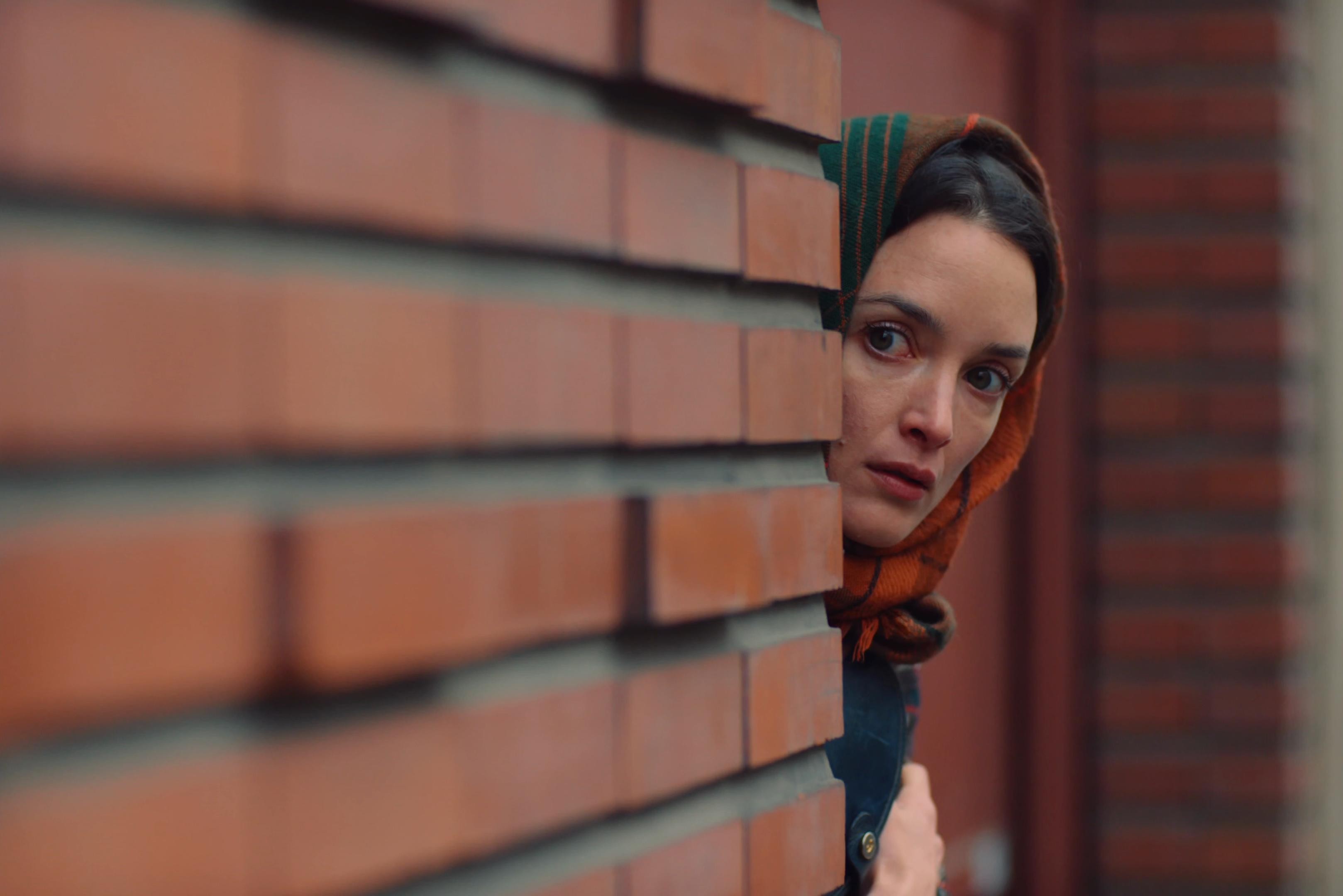 Niki (2024) —  shot,  lighting