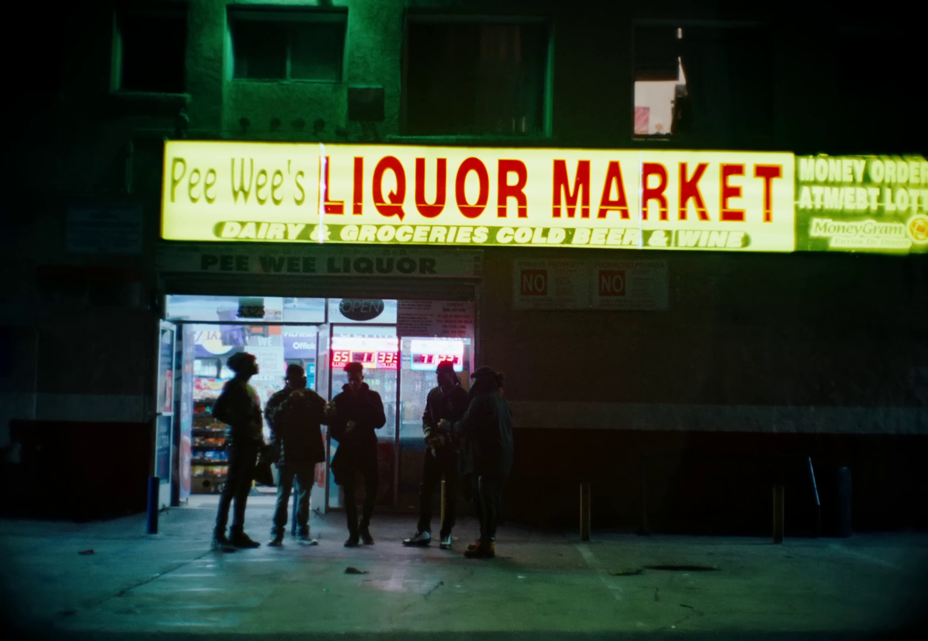 Miss my dawgs  (2022) —  shot,  lighting