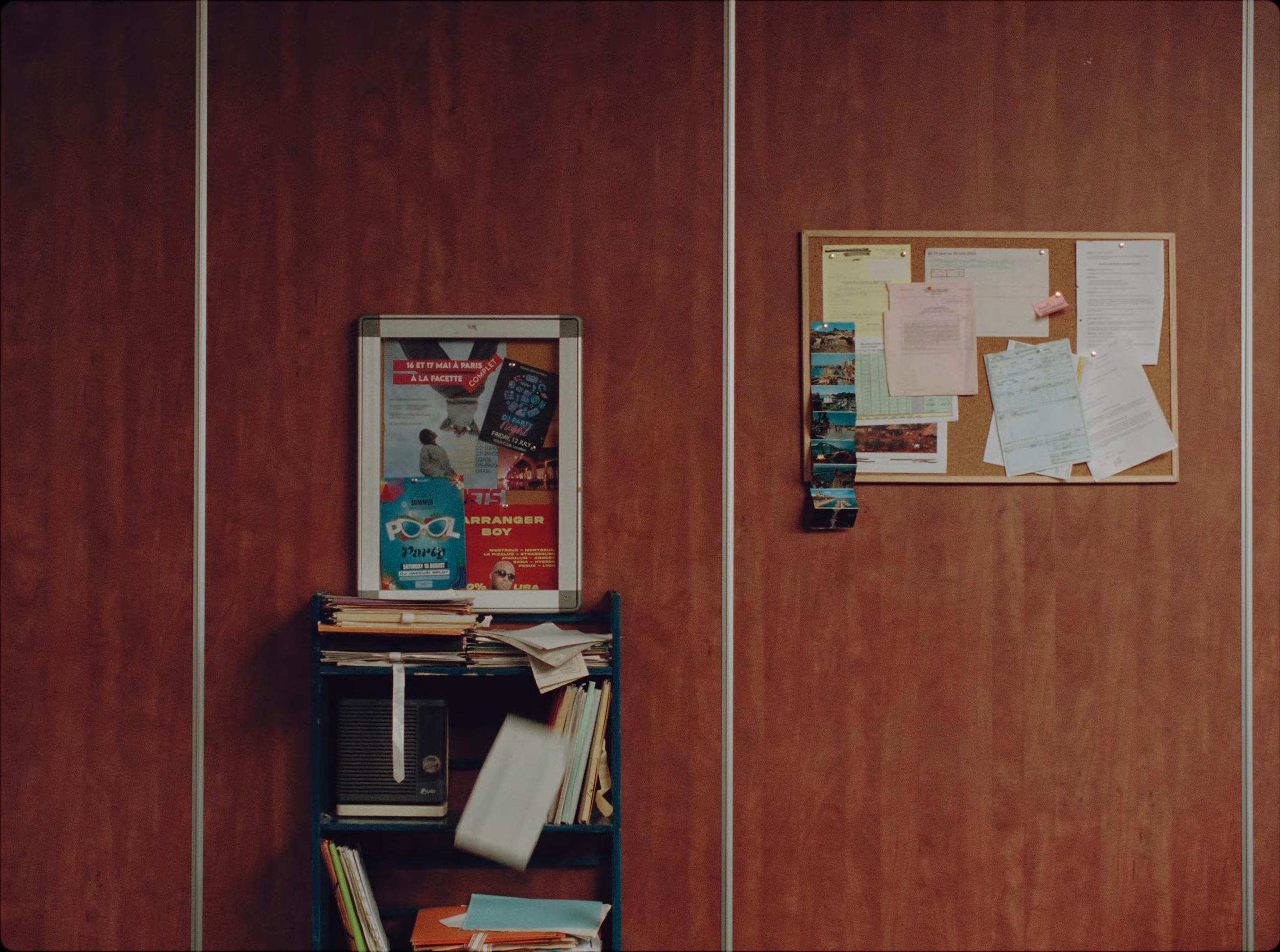 BIEN MÉRITÉ (2025) —  shot,  lighting