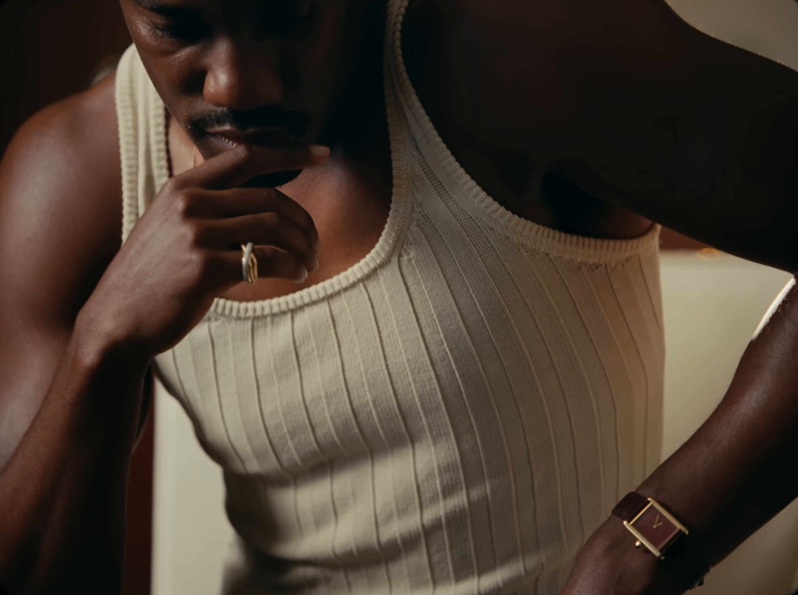 I CAN TELL  (2025) —  shot,  lighting