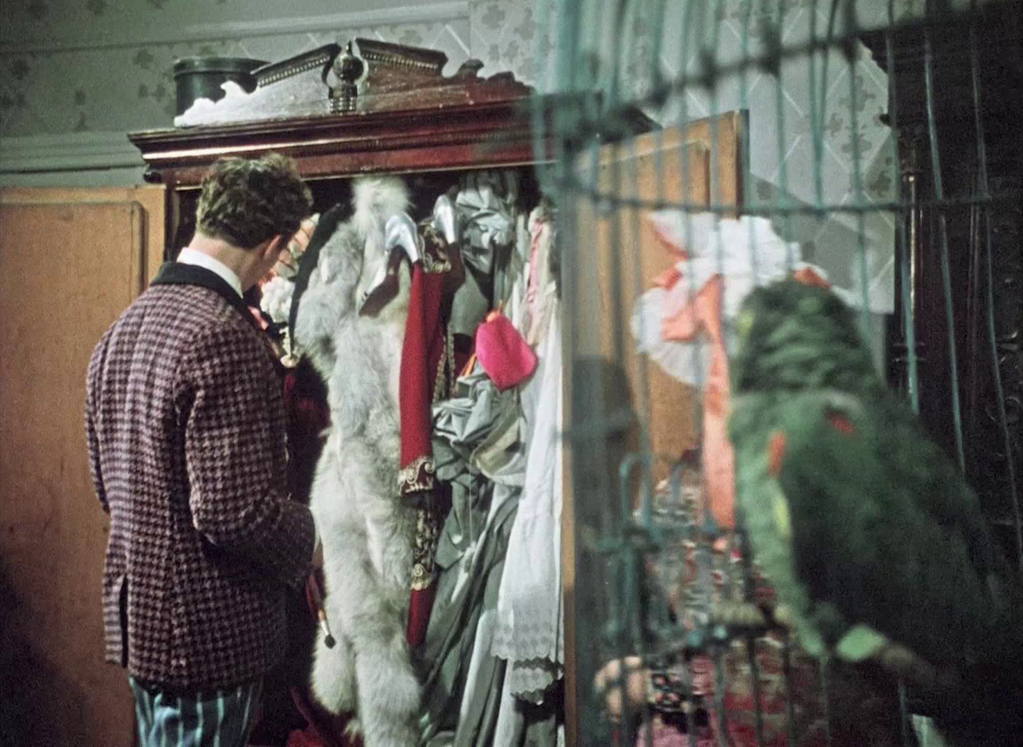 Za dvoma zaytsiamy (1961) —  shot,  lighting