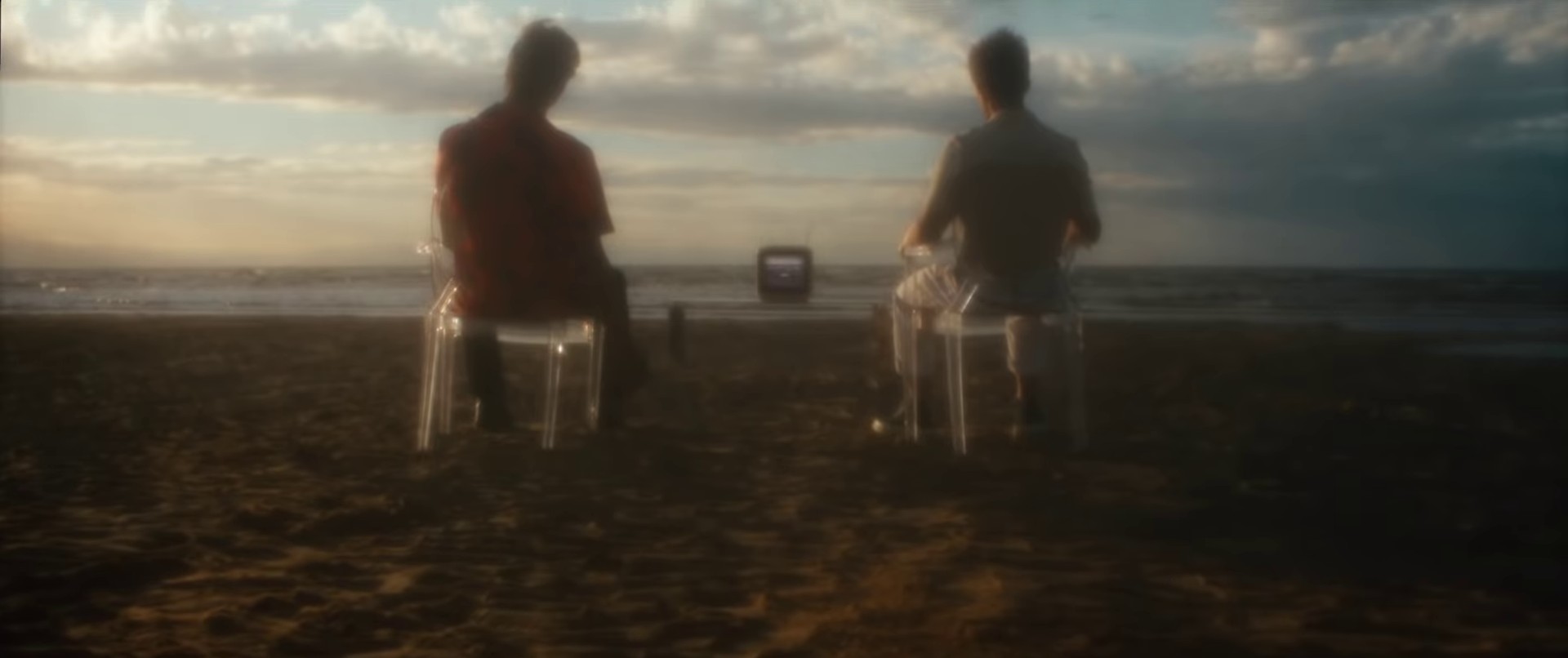 Californian Soil (2020) —  shot,  lighting